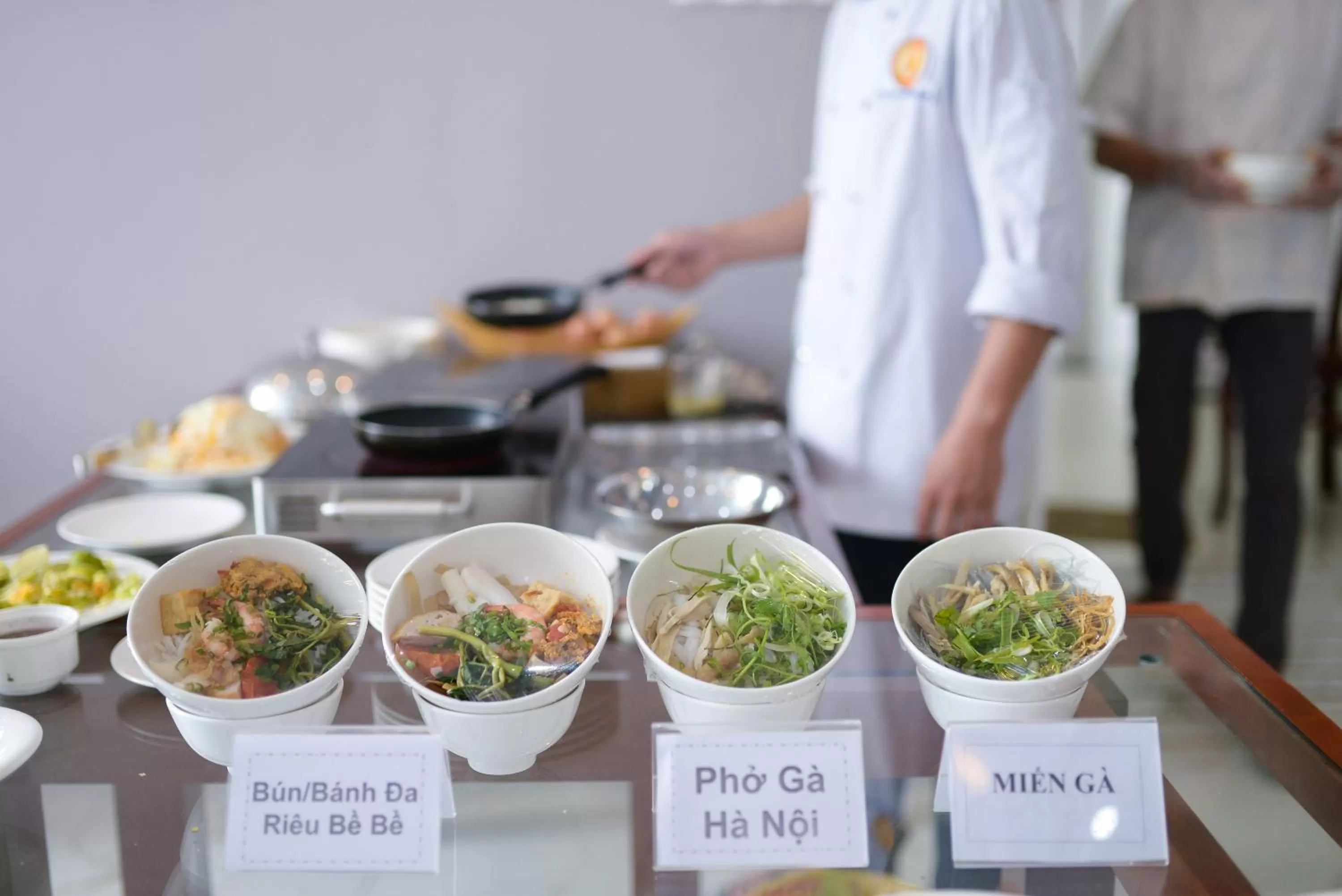 Food and drinks, Food in Khách sạn San Hô Vũng Tàu (Coral Hotel)