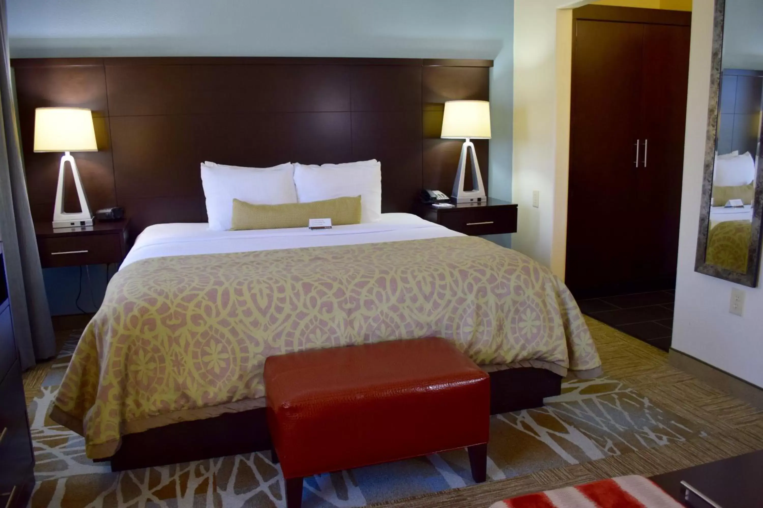 Photo of the whole room, Bed in Staybridge Suites Houston Stafford - Sugar Land, an IHG Hotel