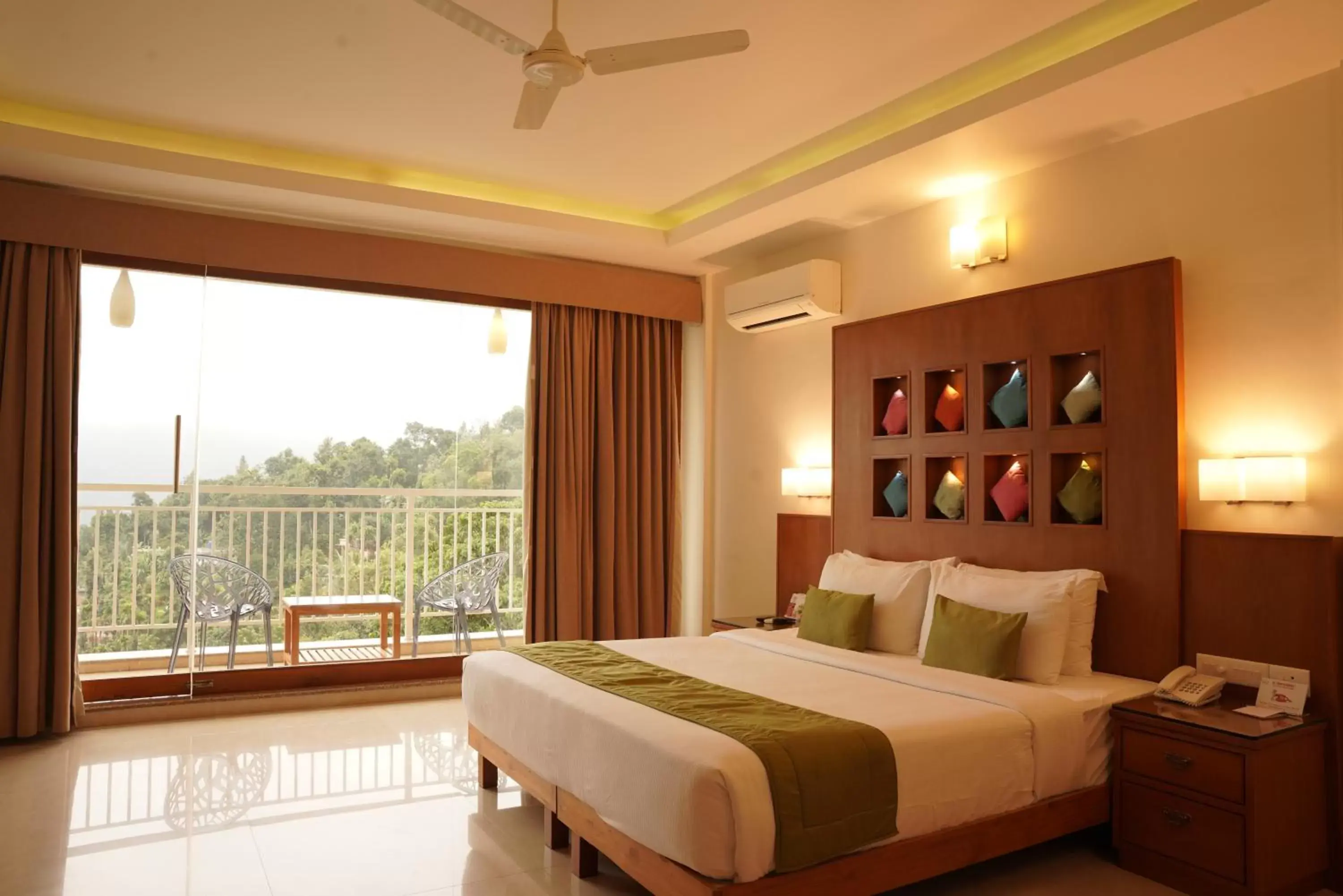 Bed in The Fog Munnar (Resort & Spa)