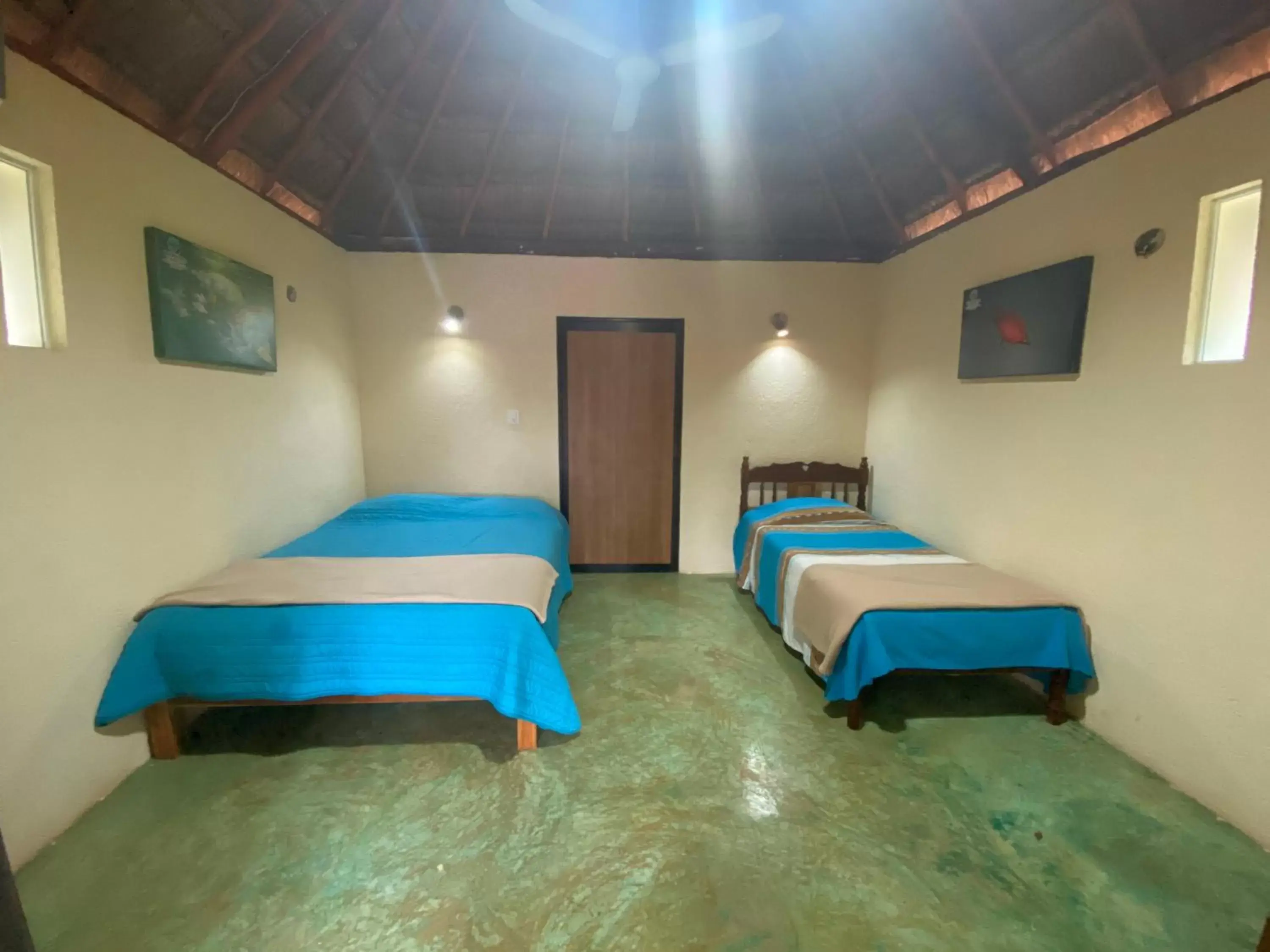 Bedroom, Bed in Mangrove King Fishing Lodge