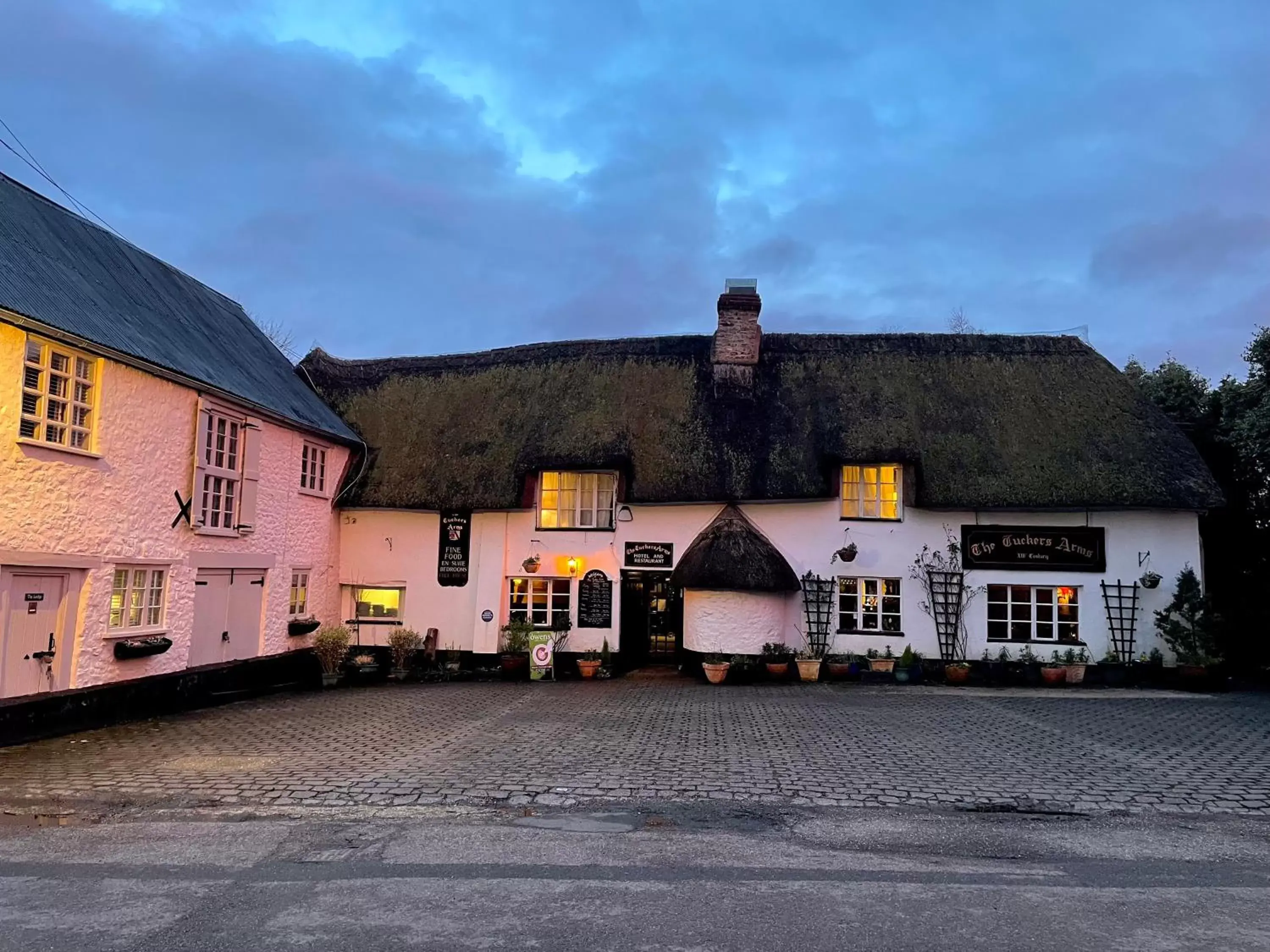 Property Building in The Tuckers Arms