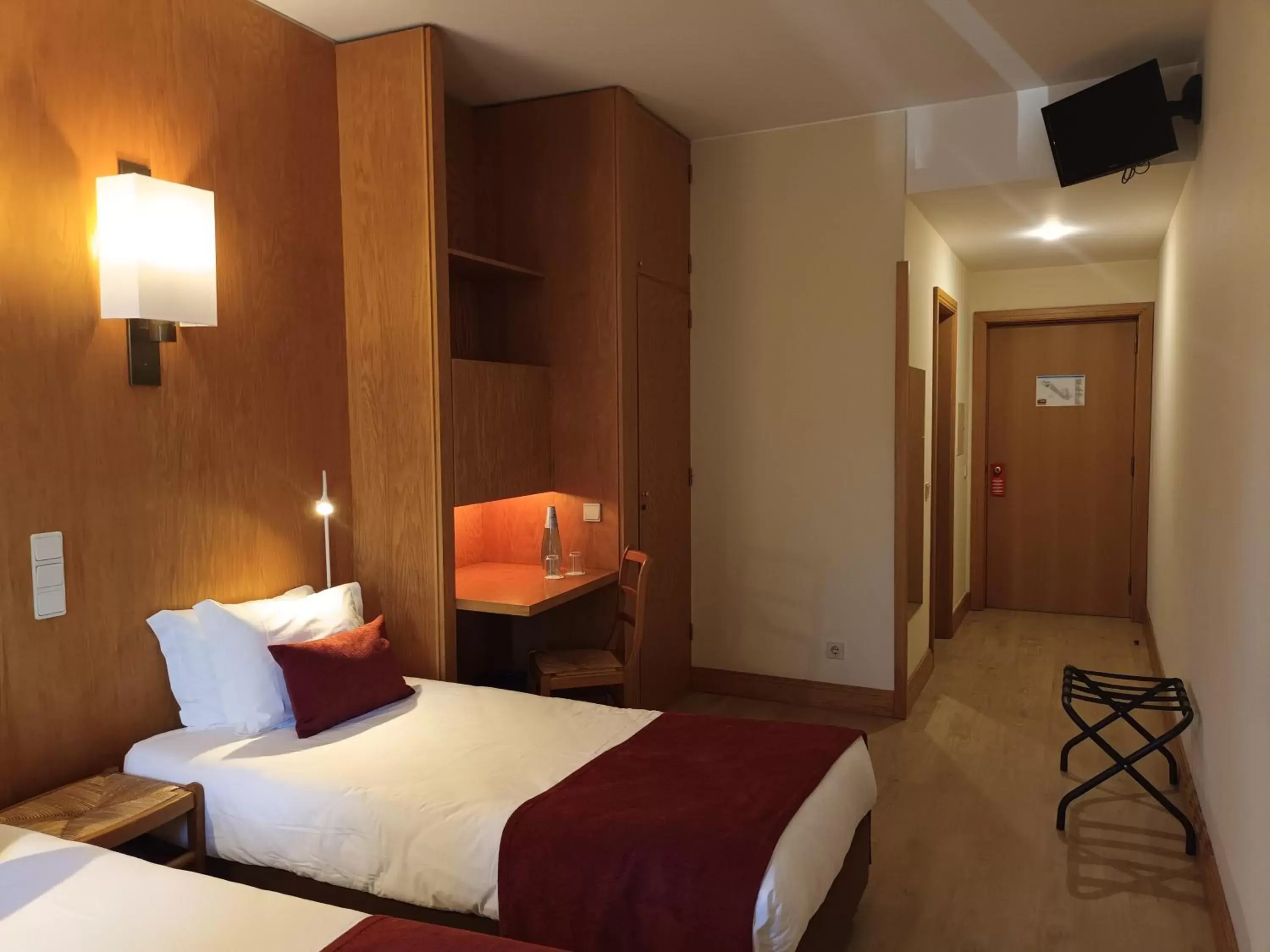 Bedroom, Bed in Vilar Oporto Hotel