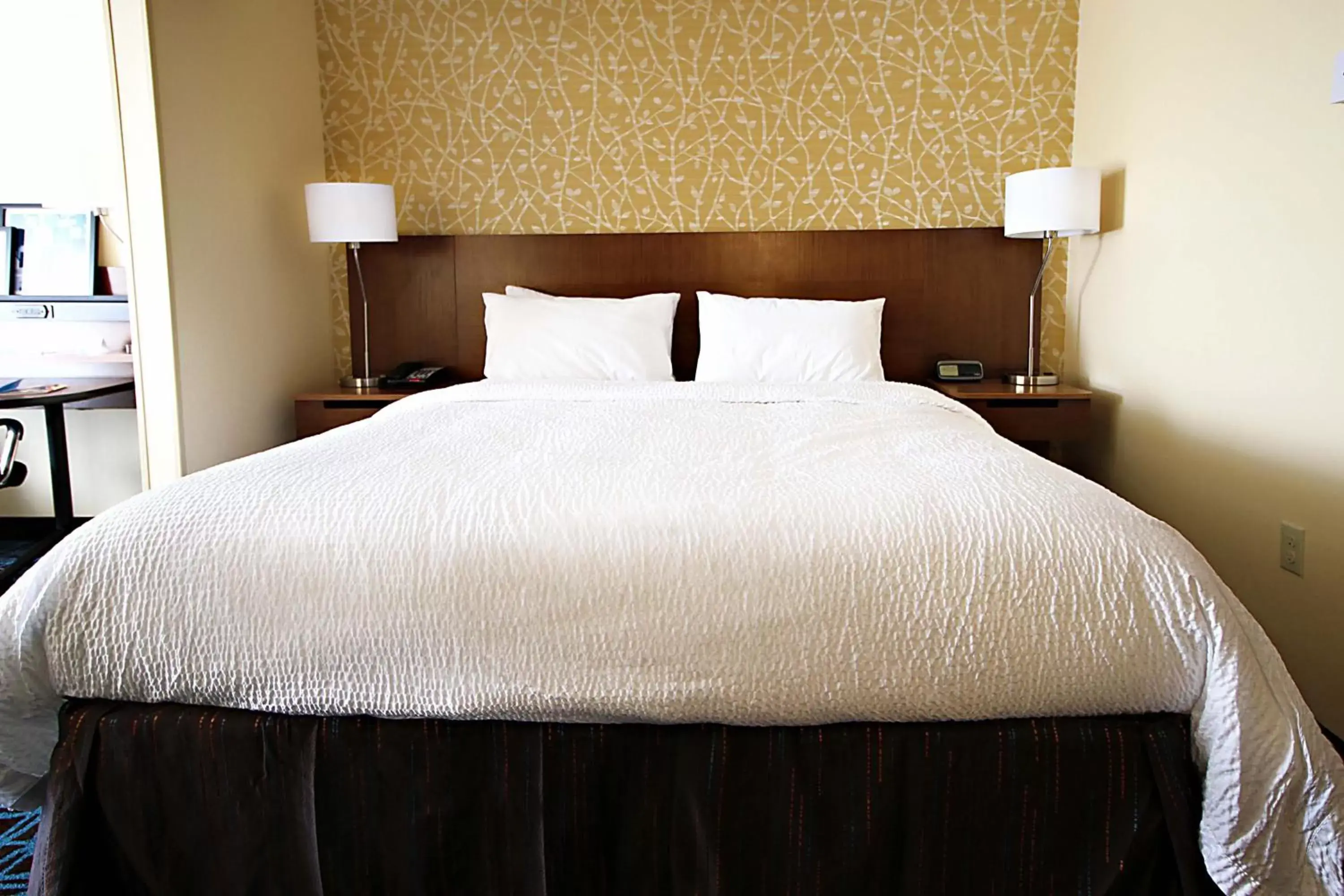 Bed in Fairfield Inn & Suites by Marriott London