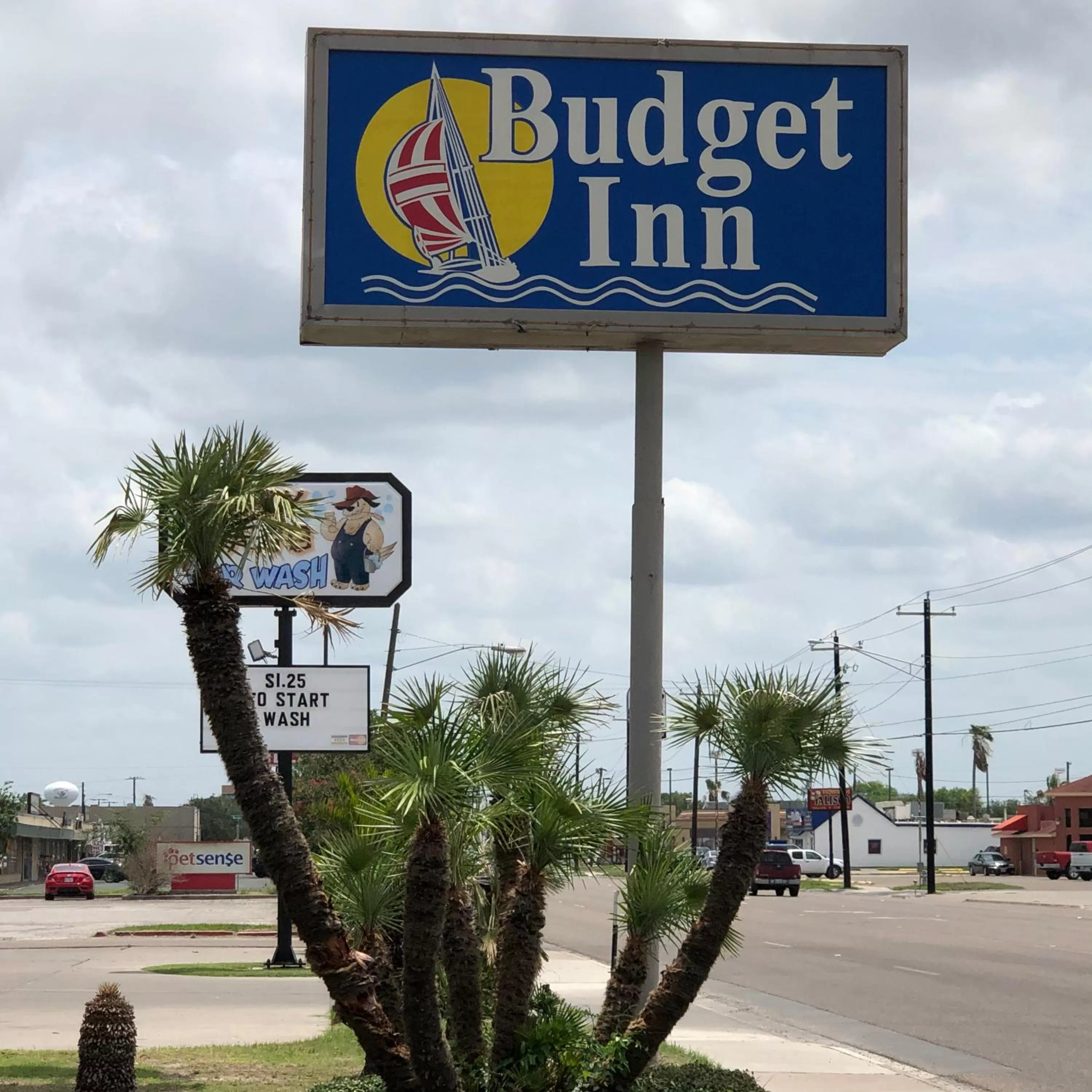 Property logo or sign in Budget inn
