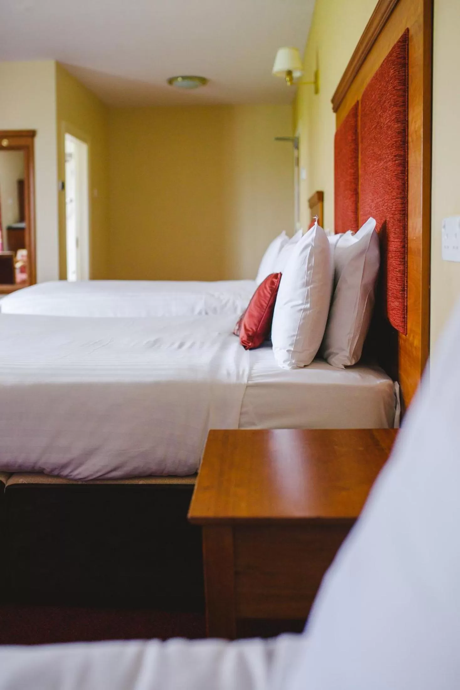 Bedroom, Bed in Inn On The Coast