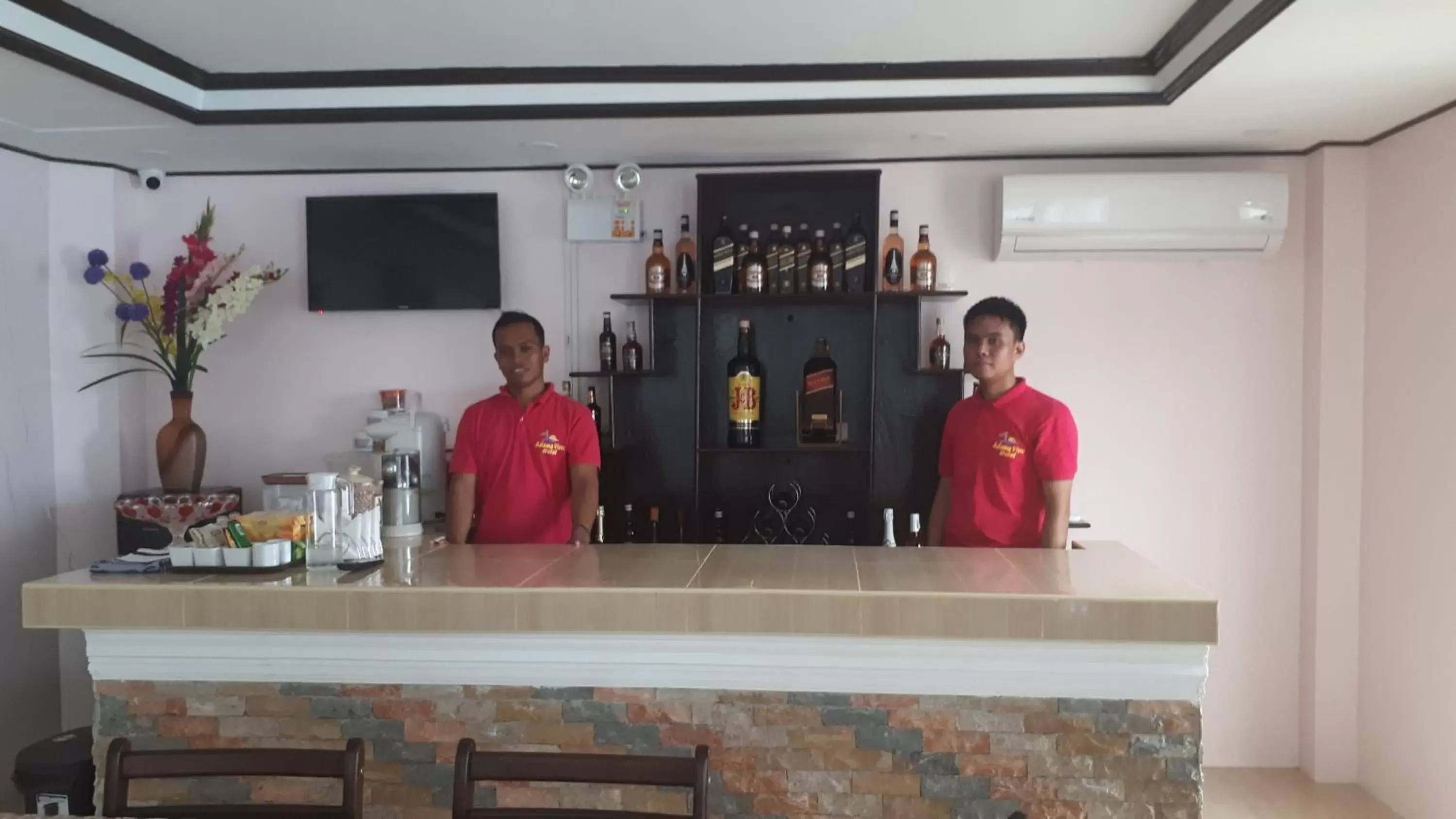 Staff in Adams View Hotel Staff in Adams View Hotel