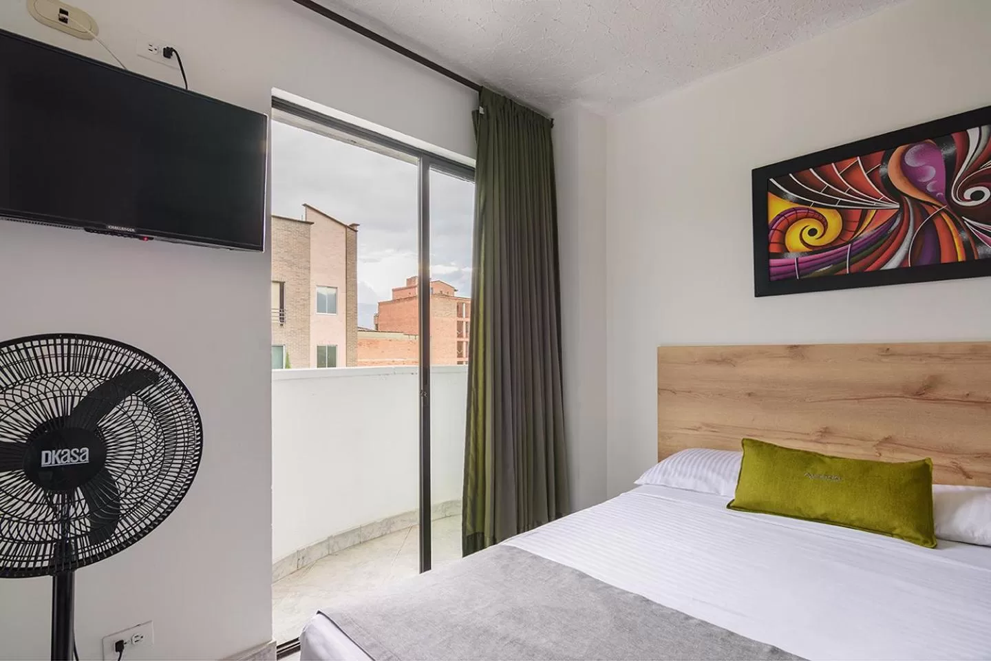 Bed in Hotel Balcones del Estadio