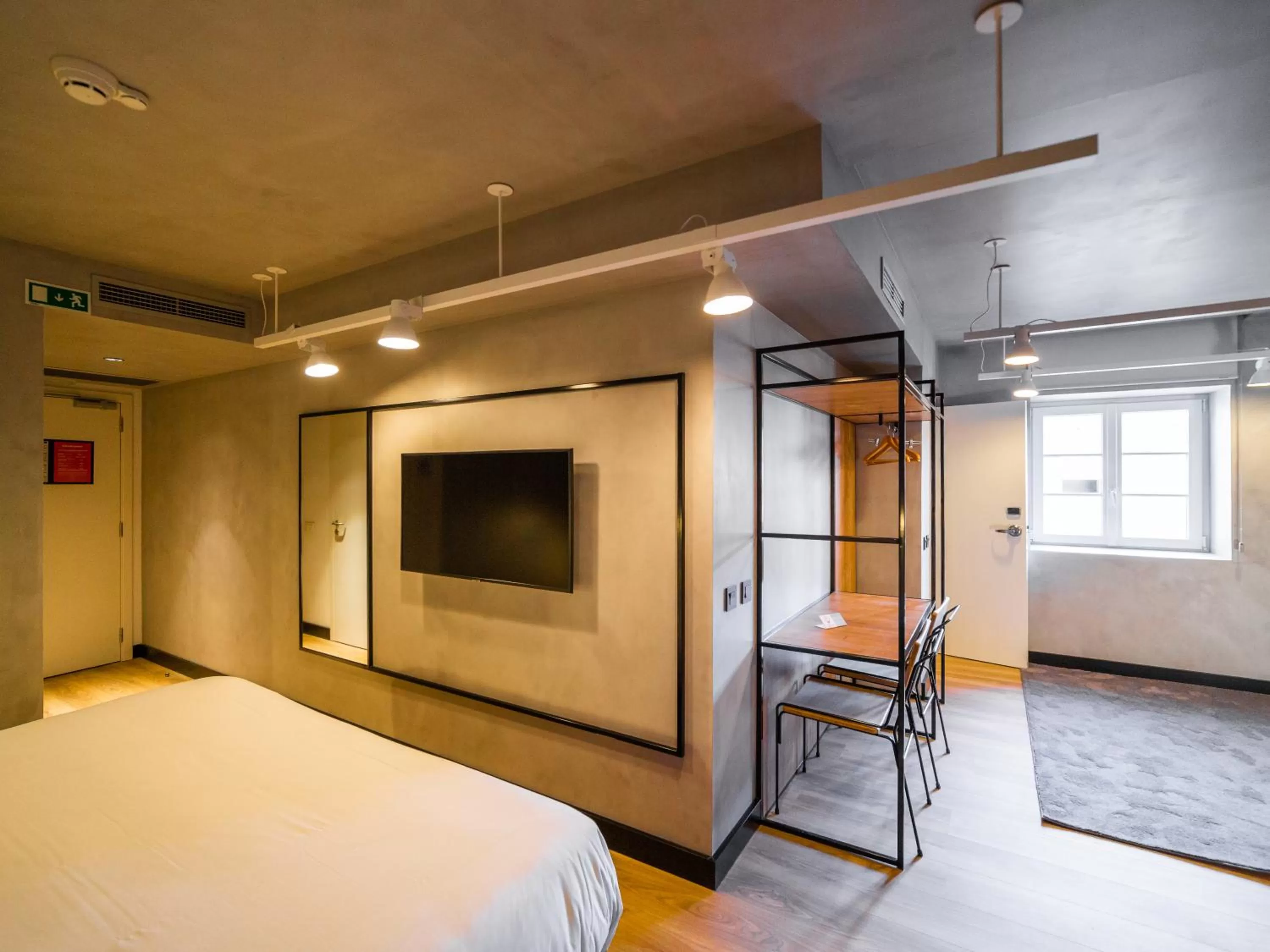 Bedroom, Bed in ibis Porto Centro Mercado Bolhao