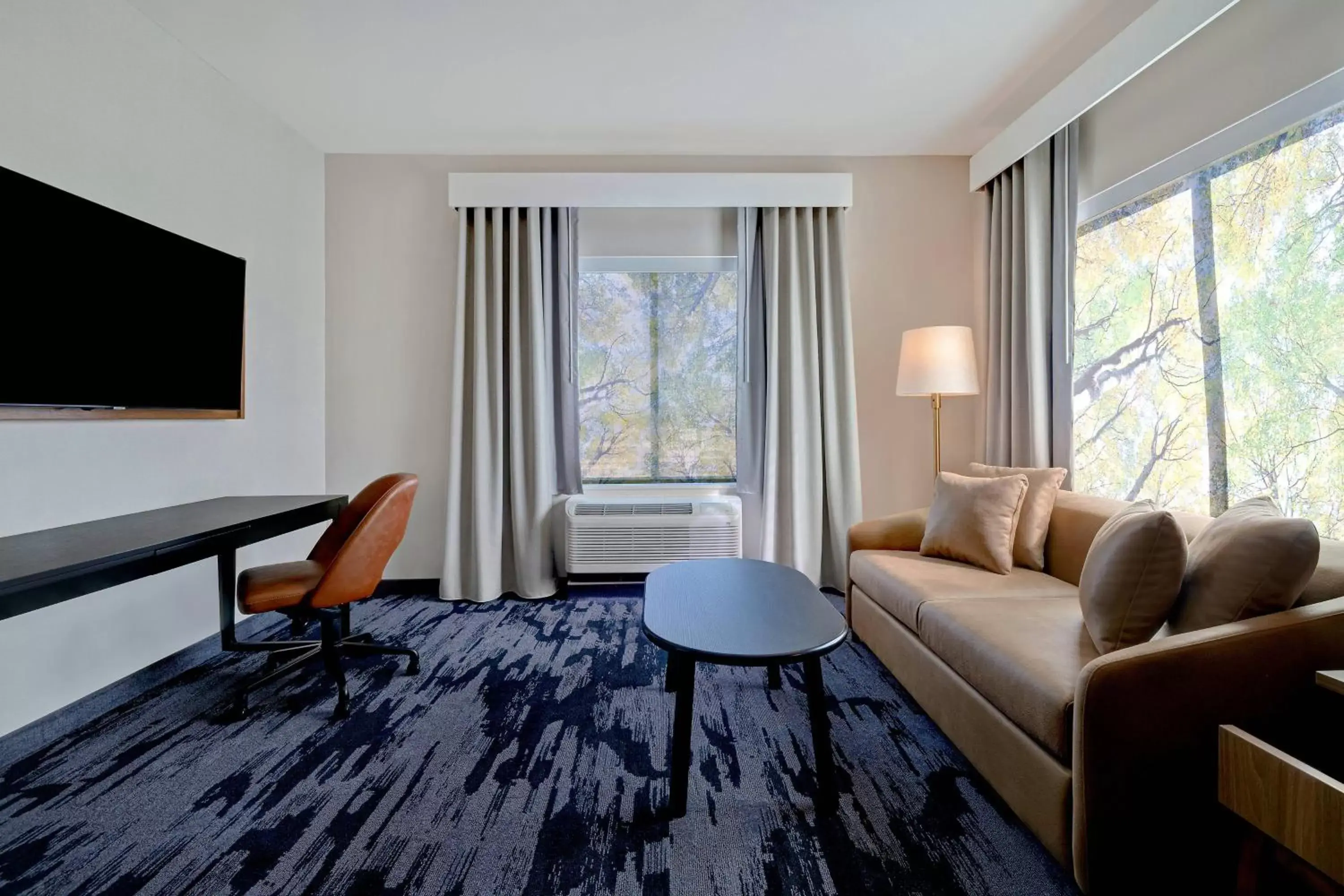 Living room, Seating Area in Fairfield by Marriott Inn & Suites St. Paul Eagan