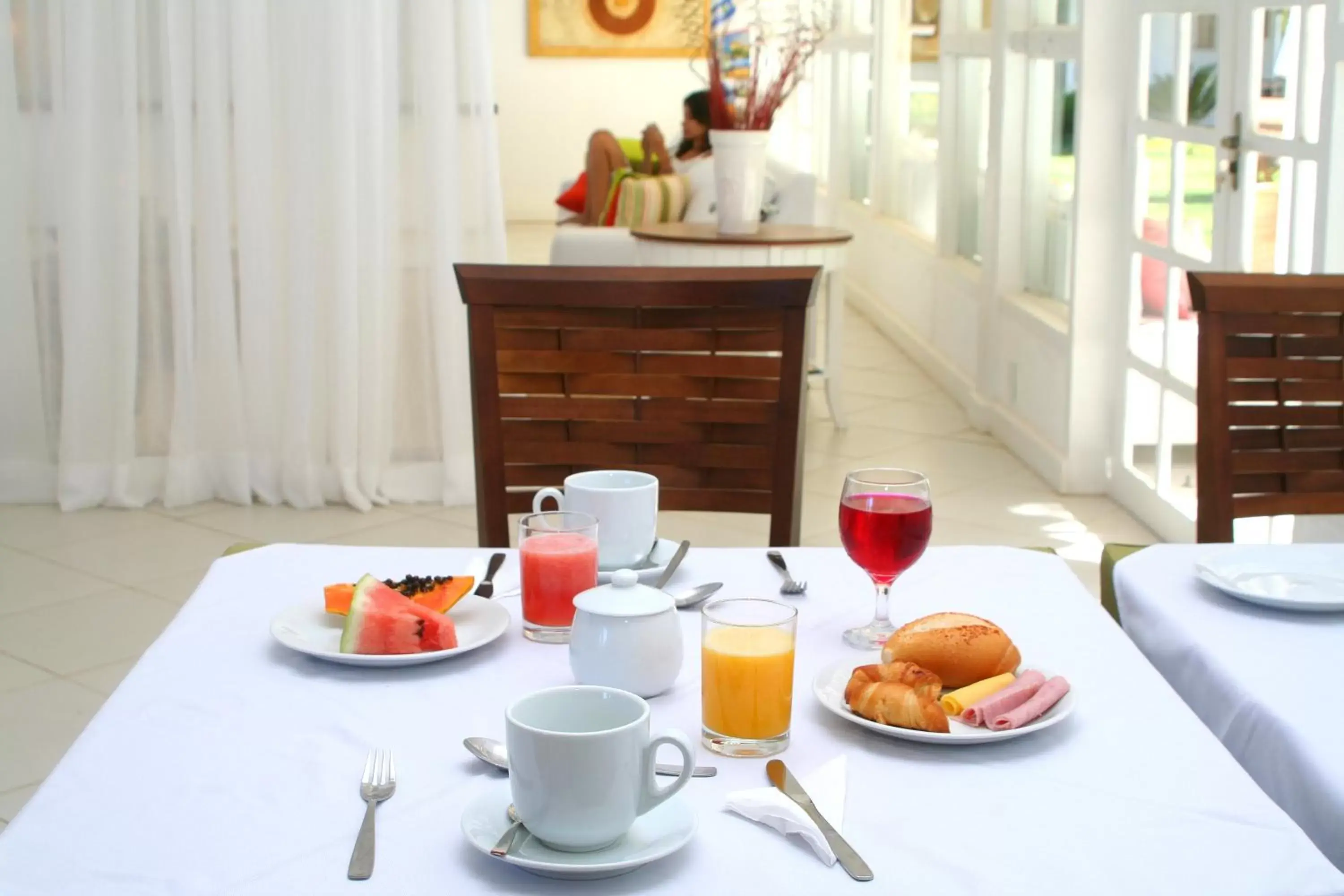 Buffet breakfast, Breakfast in Pousada Bucaneiro