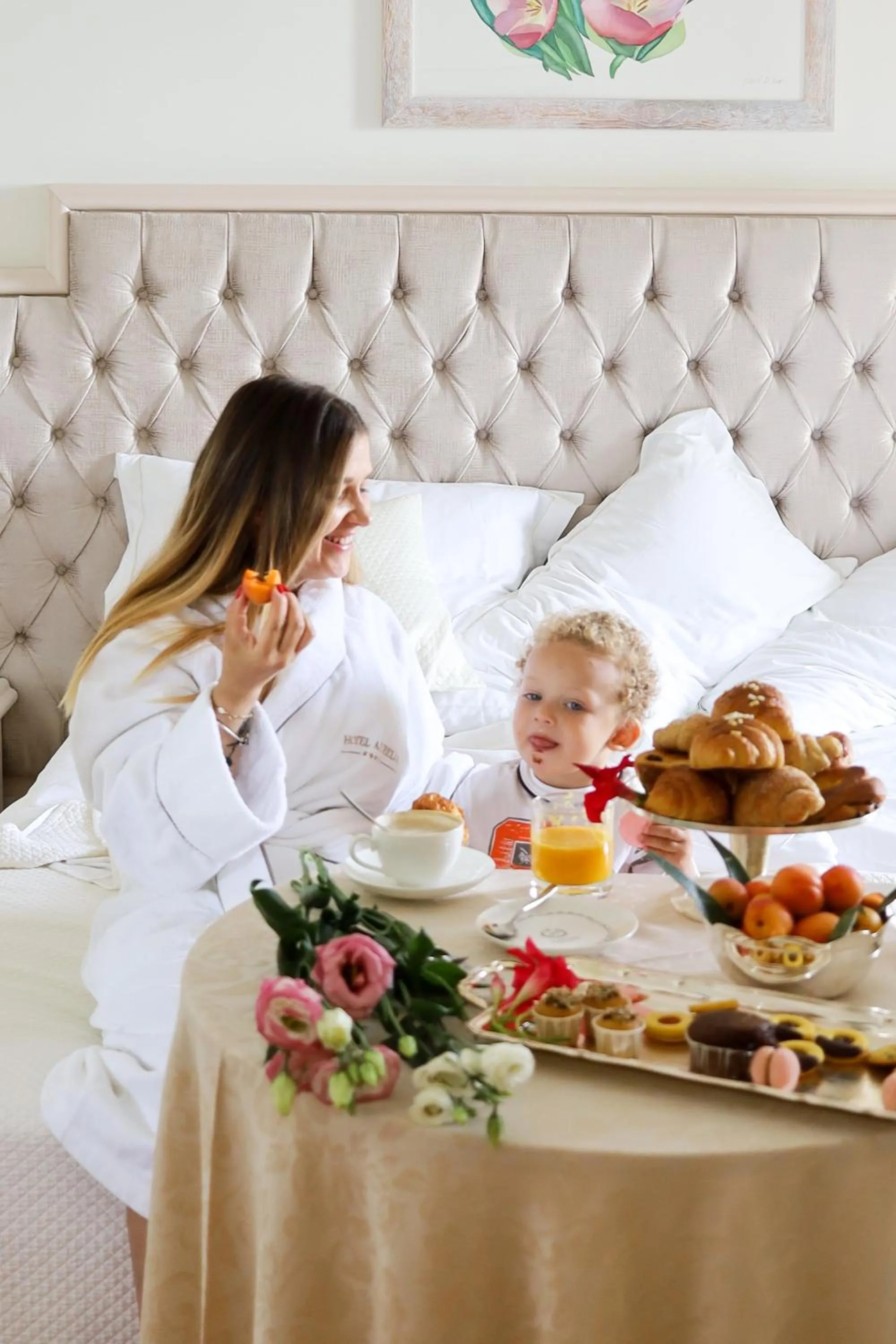 Breakfast, Bed in Hotel Aurelia