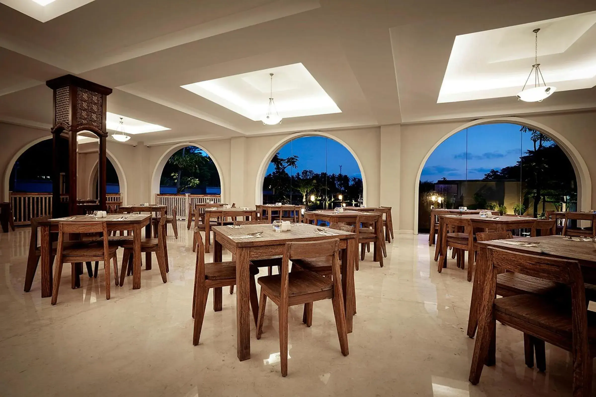 Property building, Restaurant/Places to Eat in The Westlake Resort Yogya