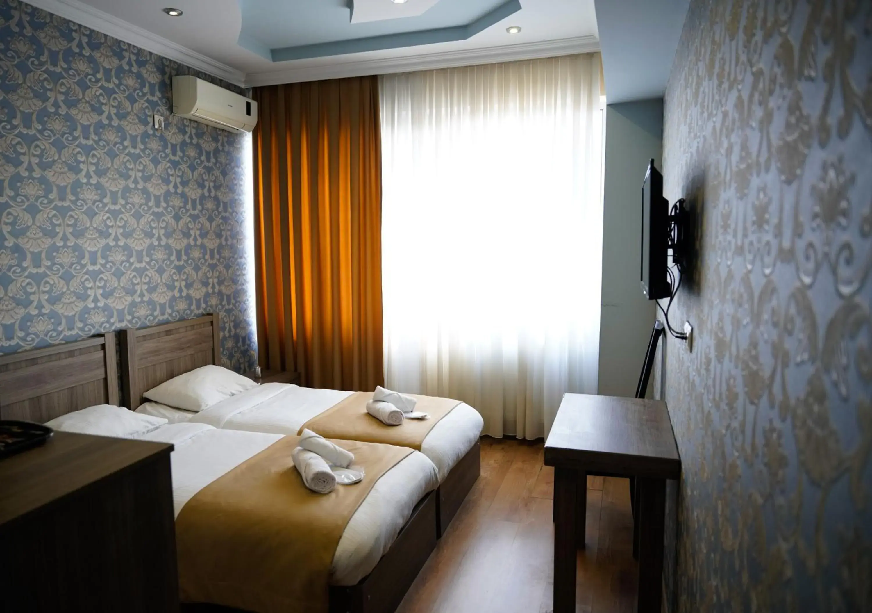 Bed in Hotel Monopoli Kutaisi