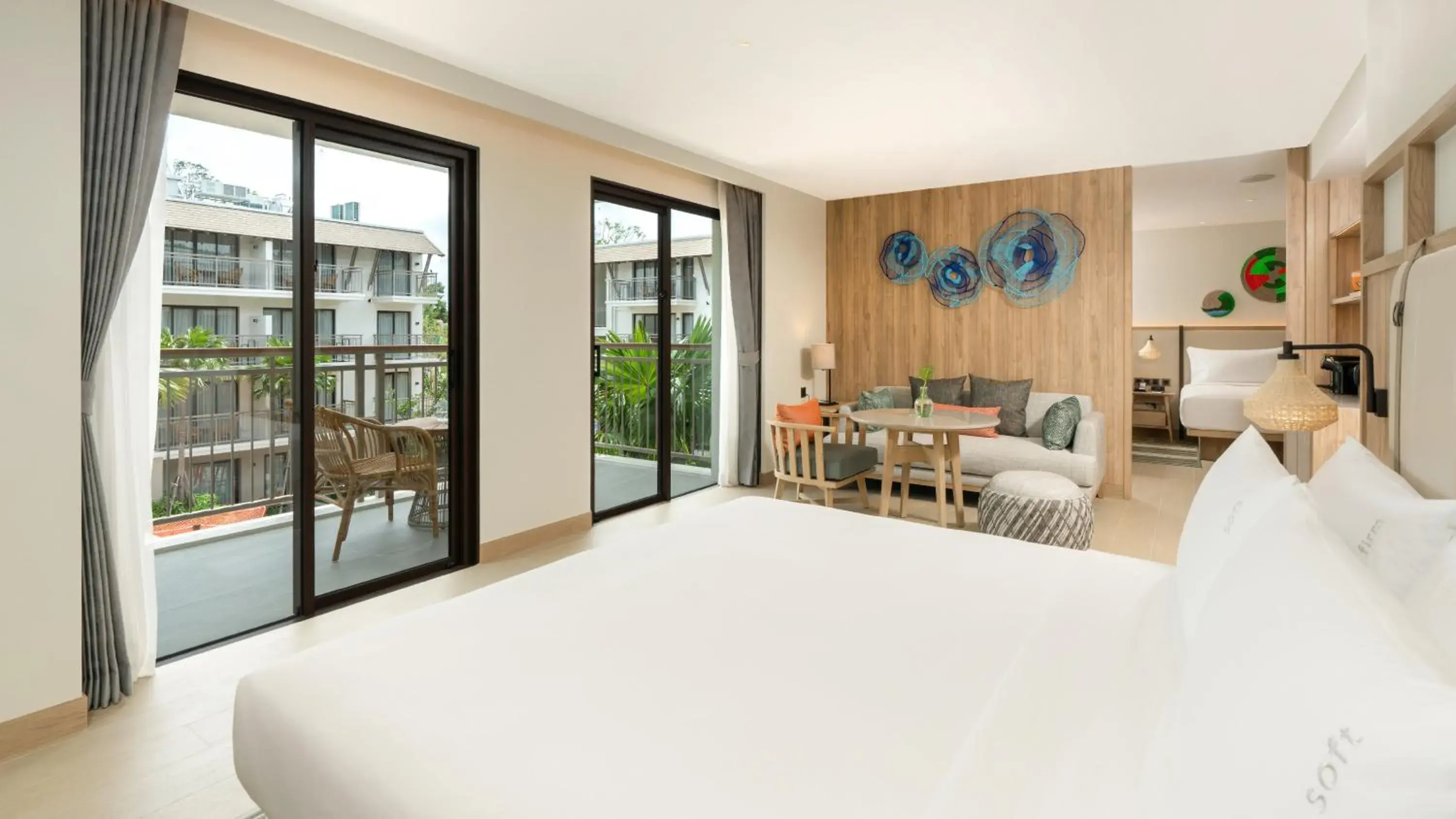 Bedroom in Holiday Inn Resort Samui Bophut Beach, an IHG Hotel