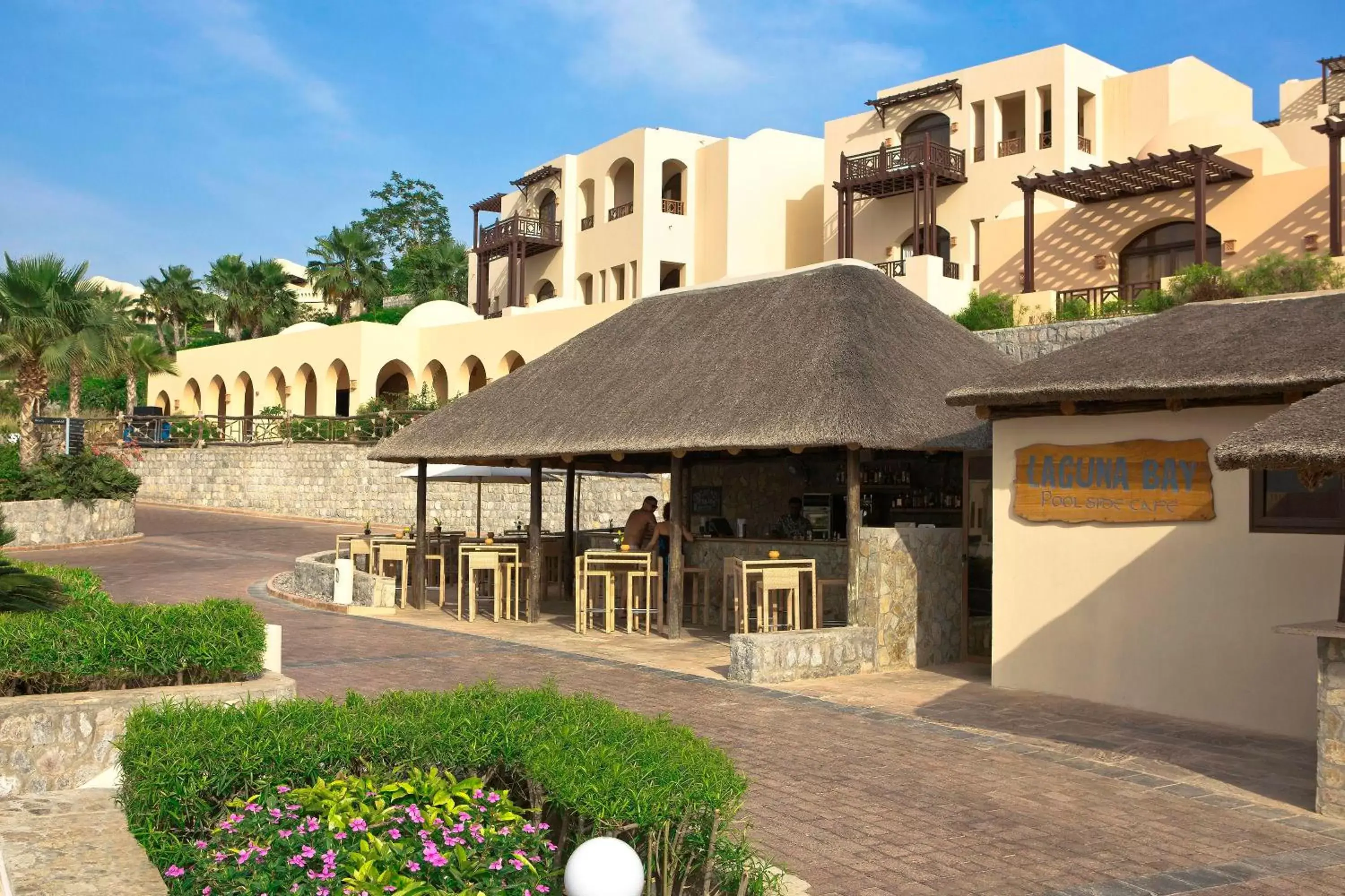 Lounge or bar, Property Building in The Cove Rotana Resort - Ras Al Khaimah