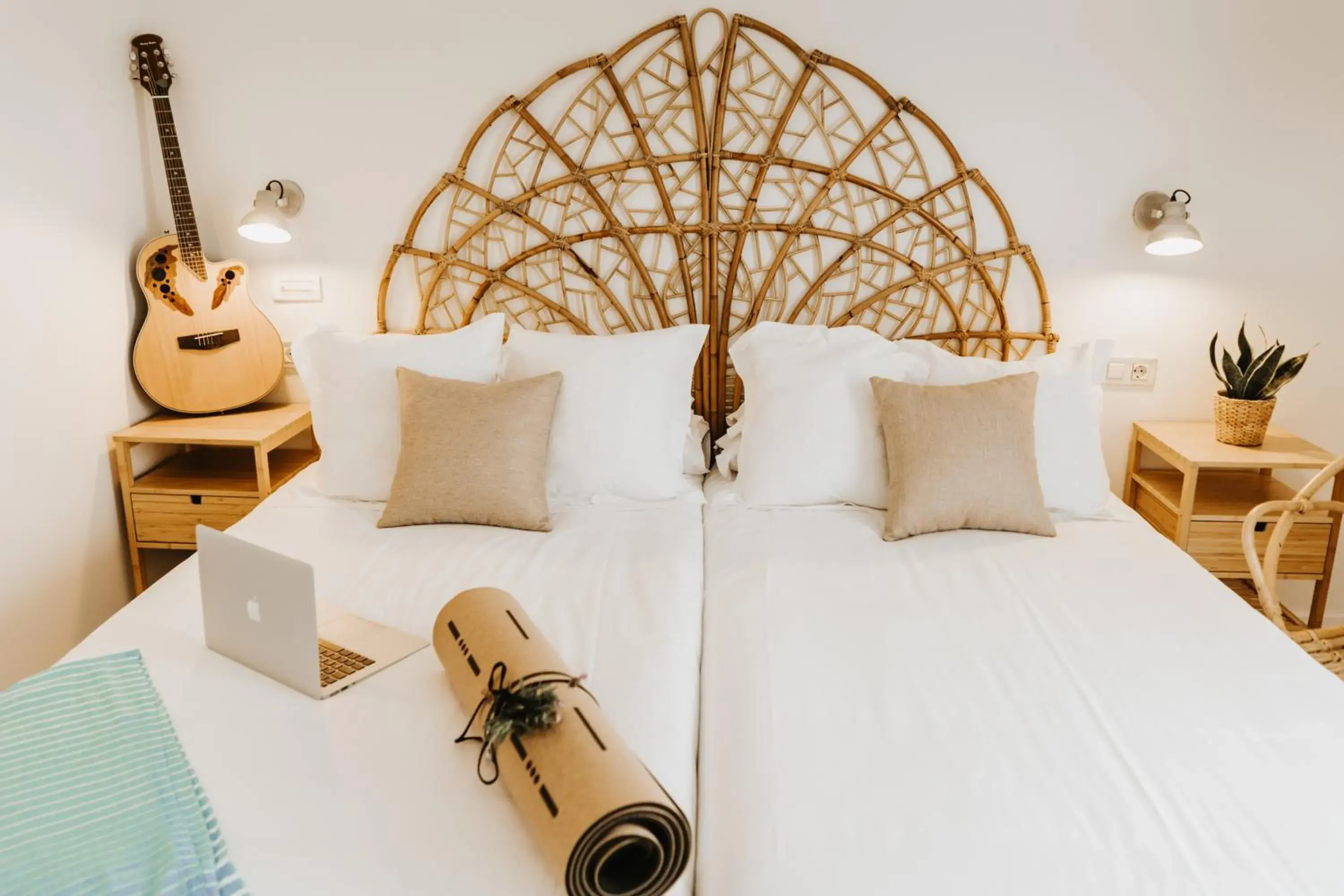 Bed in Hotel Mar Azul & Surf