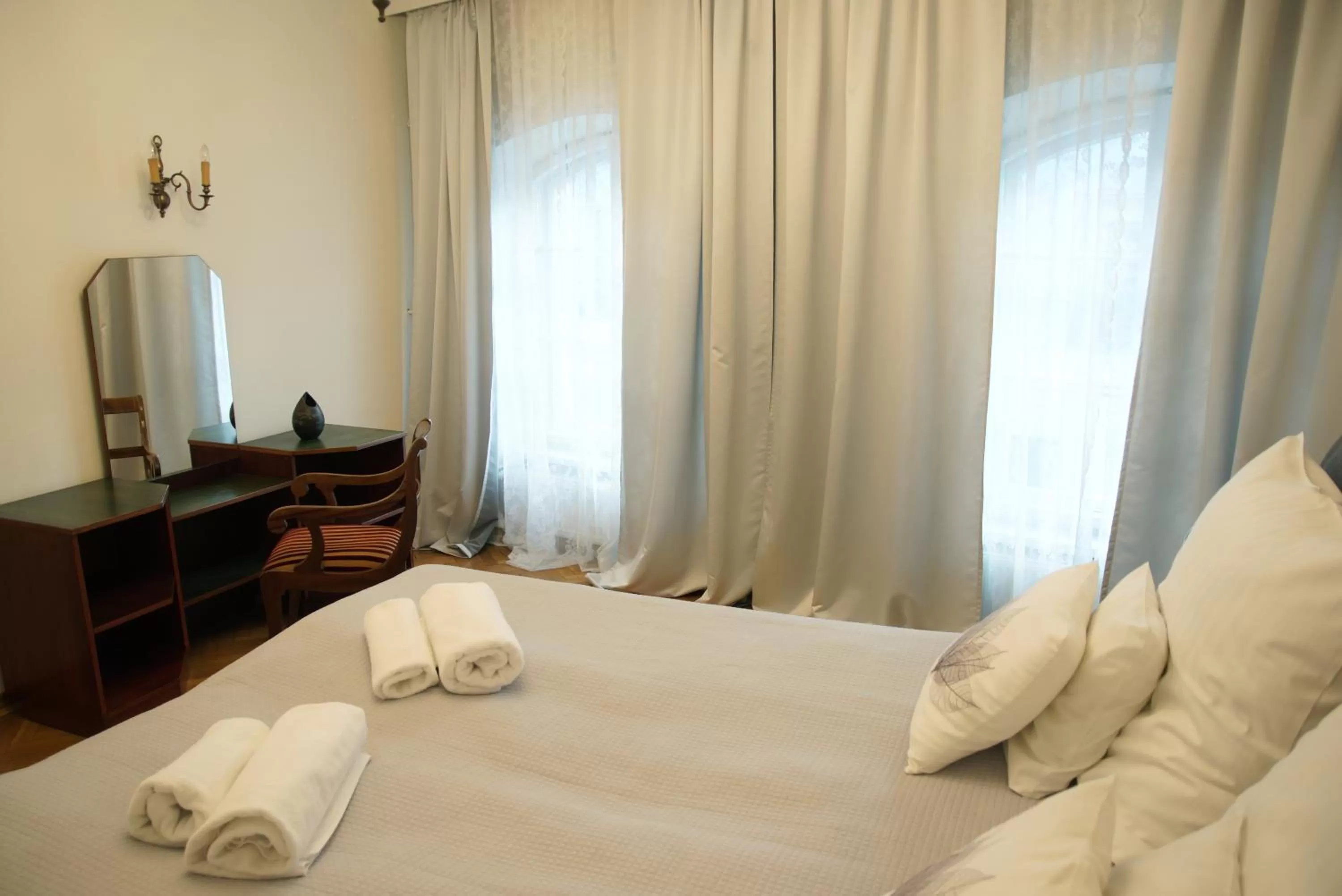 Bed in Pokoje Gościnne Dom Literatury