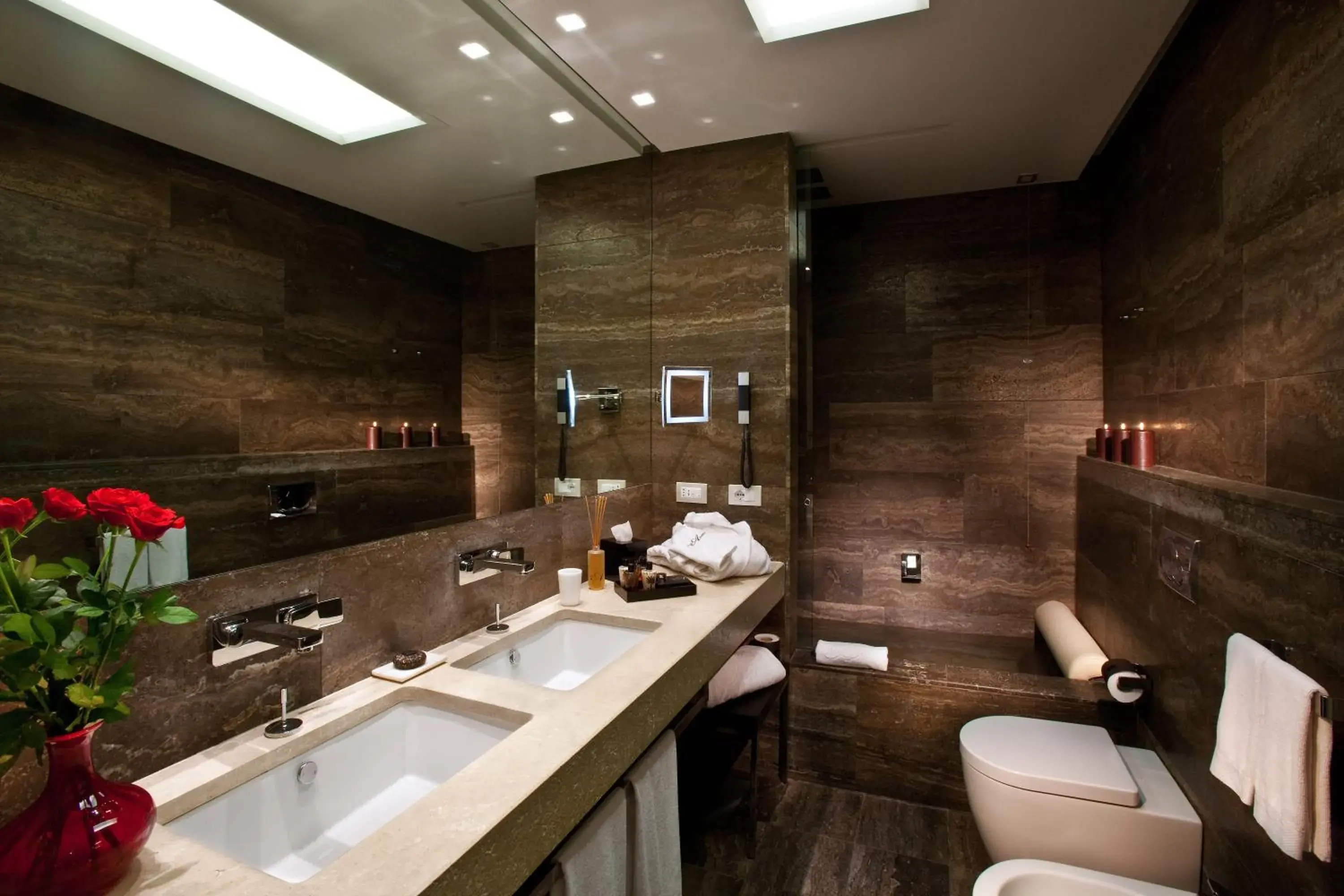 Bathroom in The Ashbee Hotel