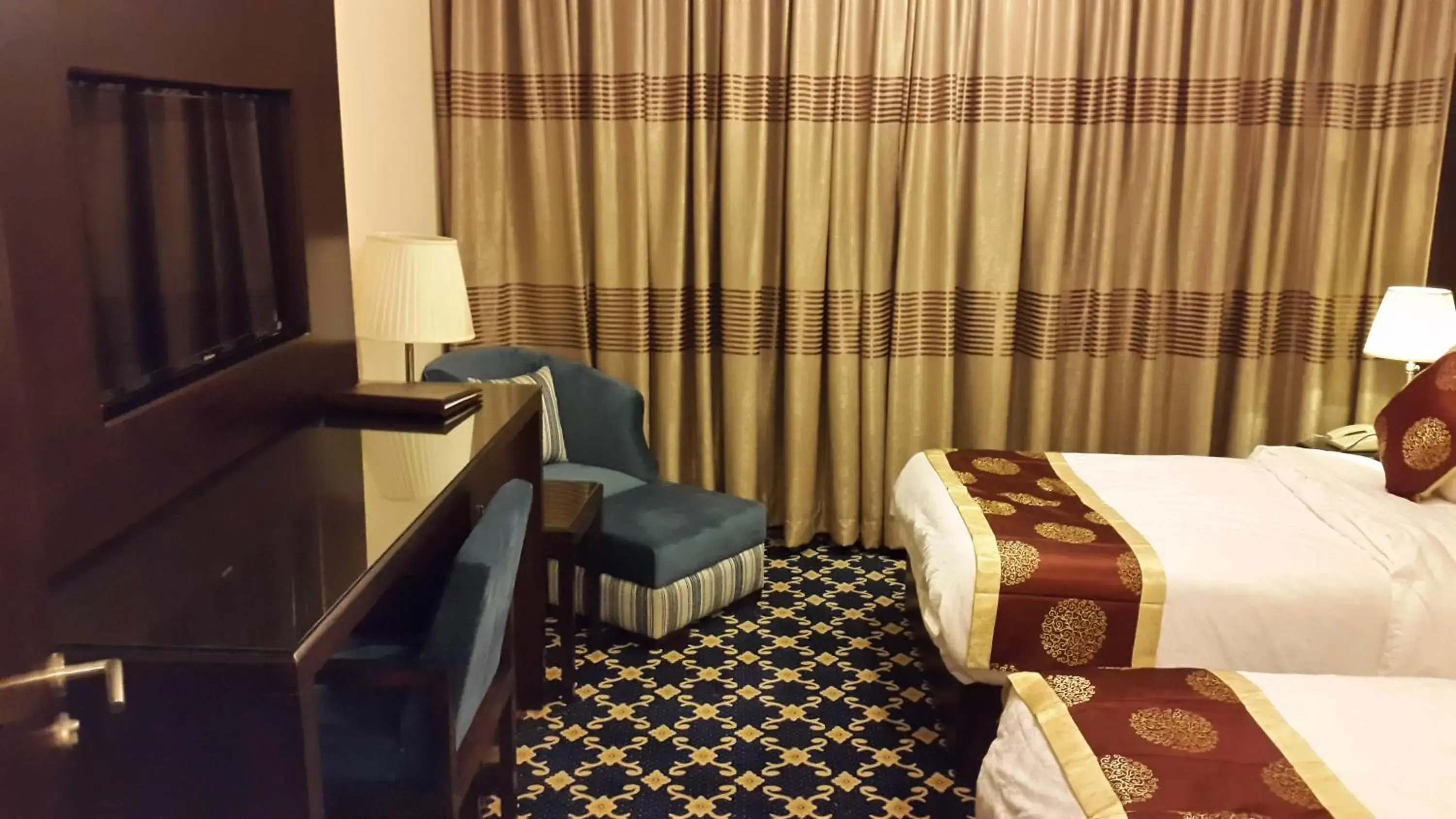 Photo of the whole room, Bed in Al Thuraya Hotel