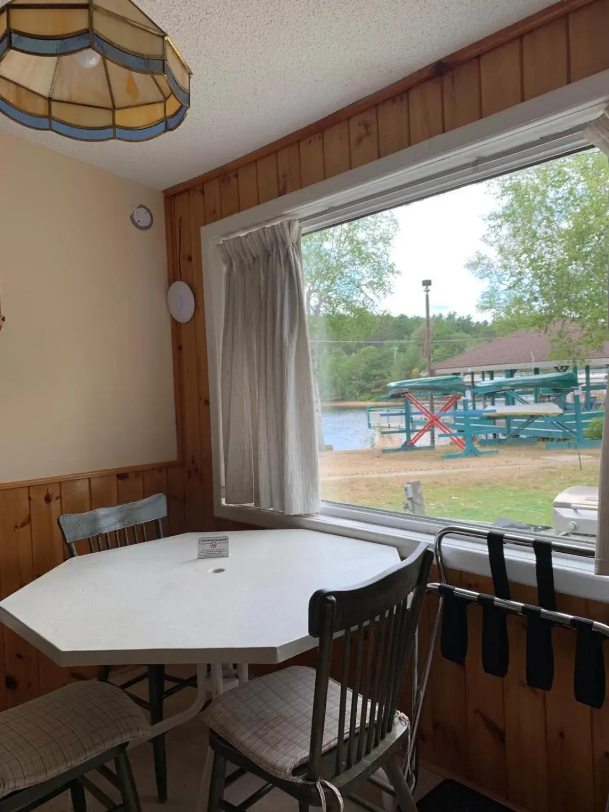 Balcony/Terrace in Algonquin Lakeside Inn