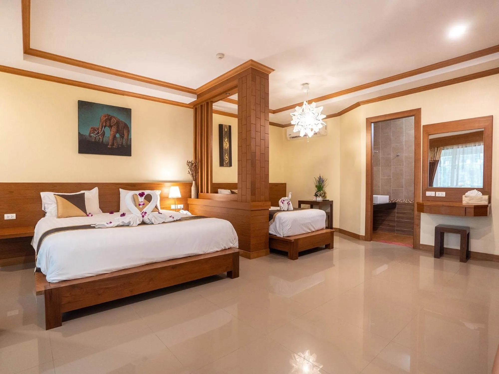 Bed in Baan Sailom Hotel Phuket - Sha Extra Plus