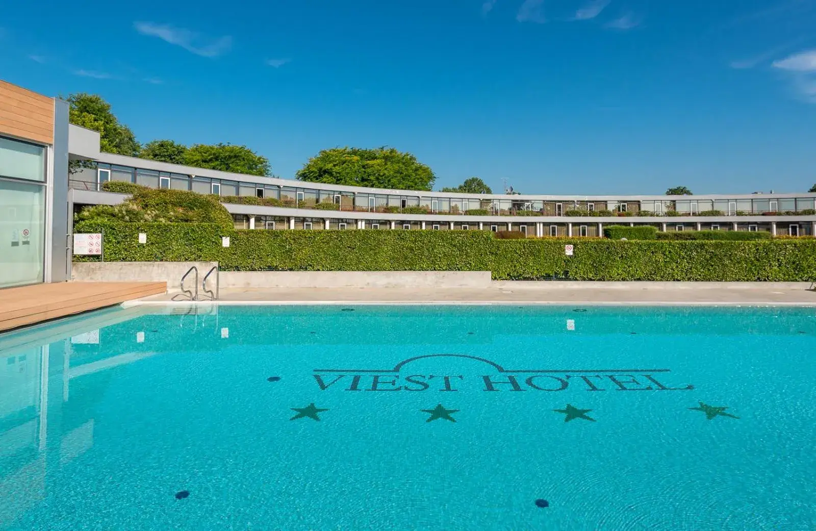 View (from property/room), Swimming Pool in Hotel Viest