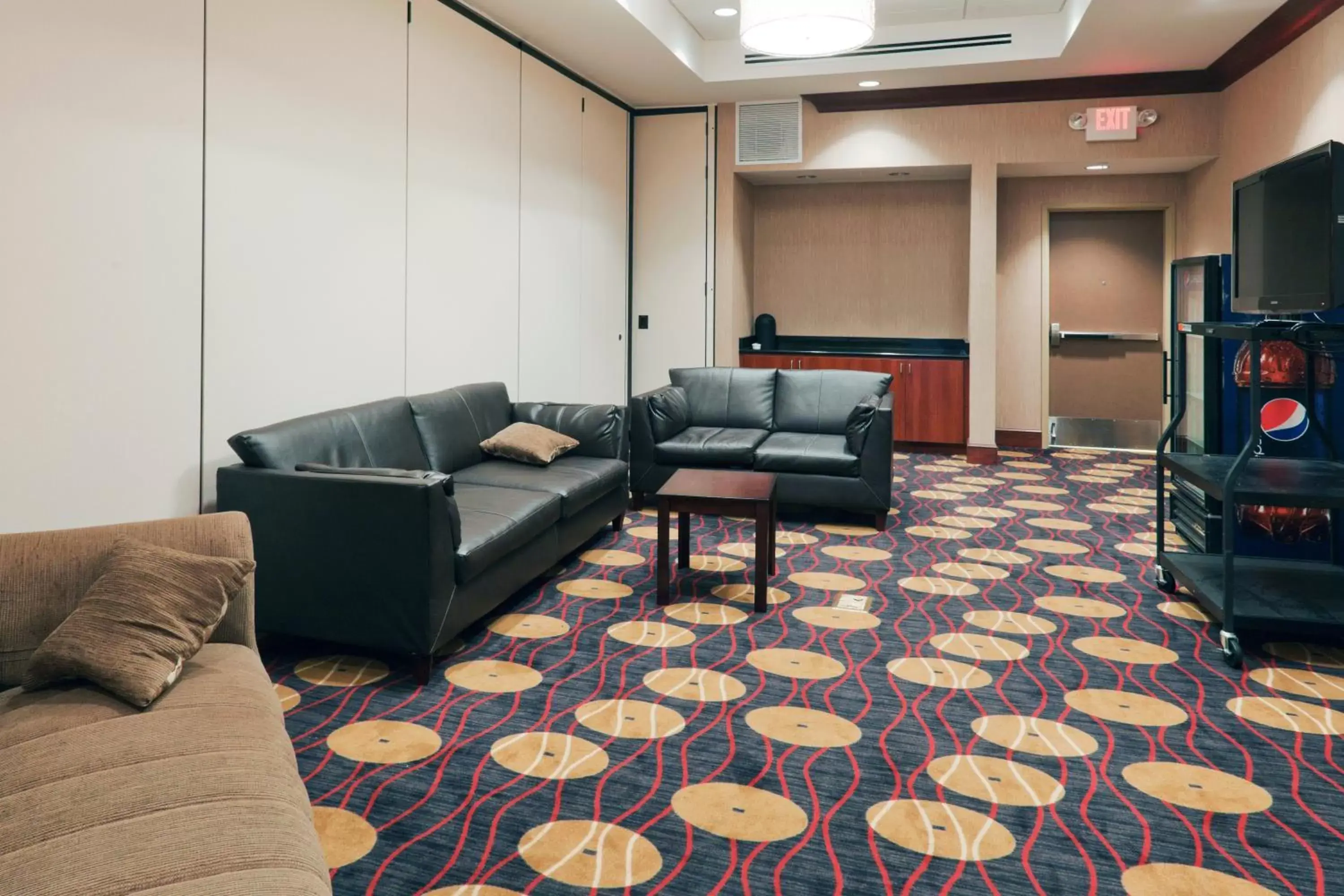 Meeting/conference room, Seating Area in Holiday Inn Hotel & Suites Lima, an IHG Hotel