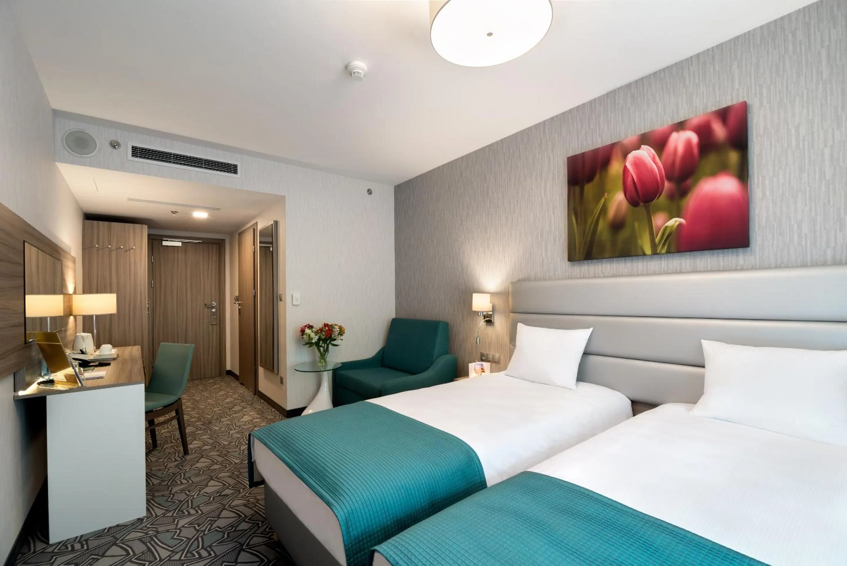 Bed in Golden Tulip Krakow Kazimierz