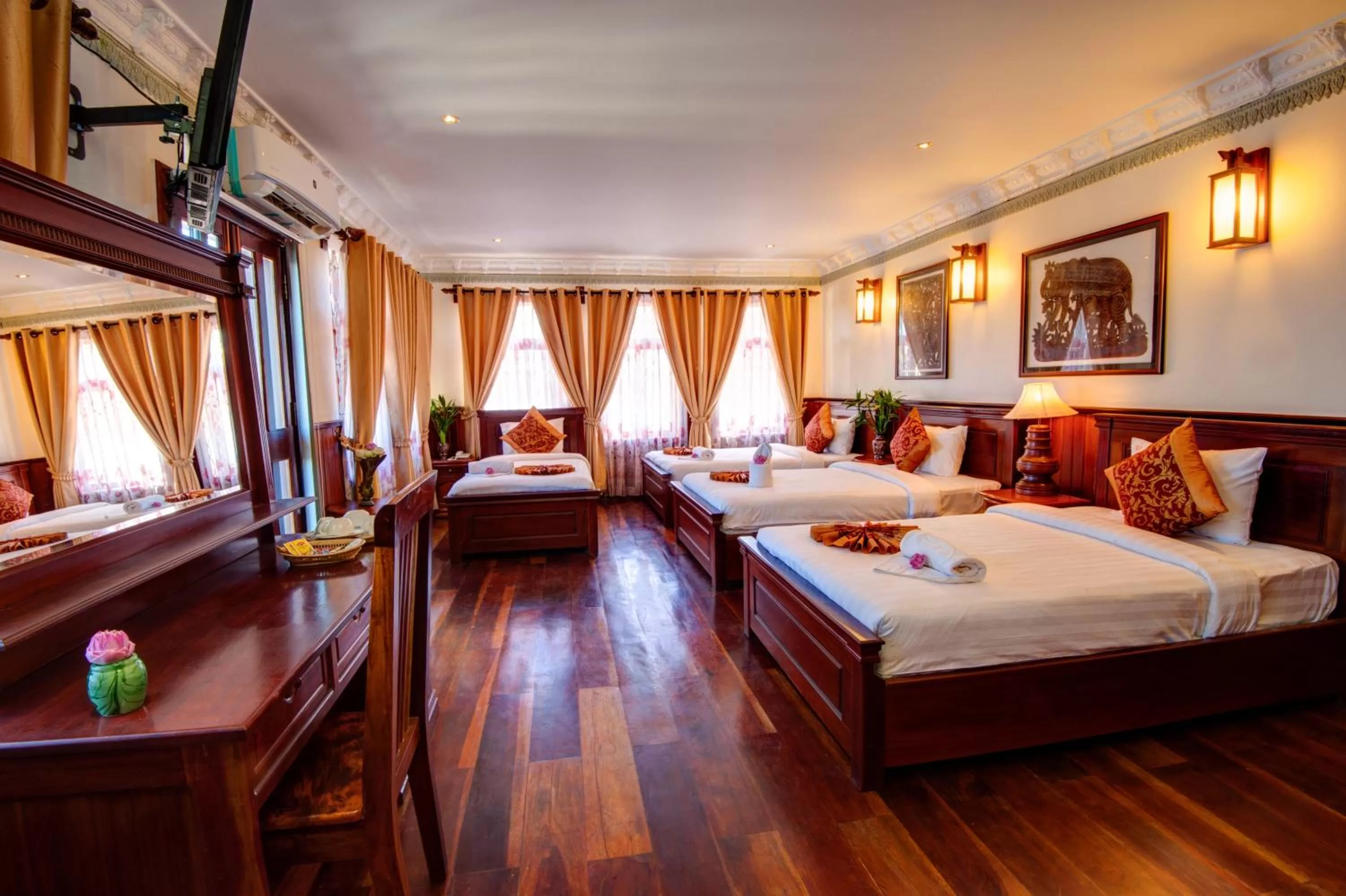 Photo of the whole room, Bed in Okay Boutique Hotel