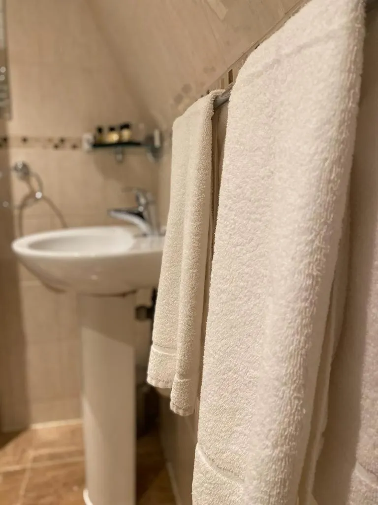 Le Bouchon Brasserie & Hotel