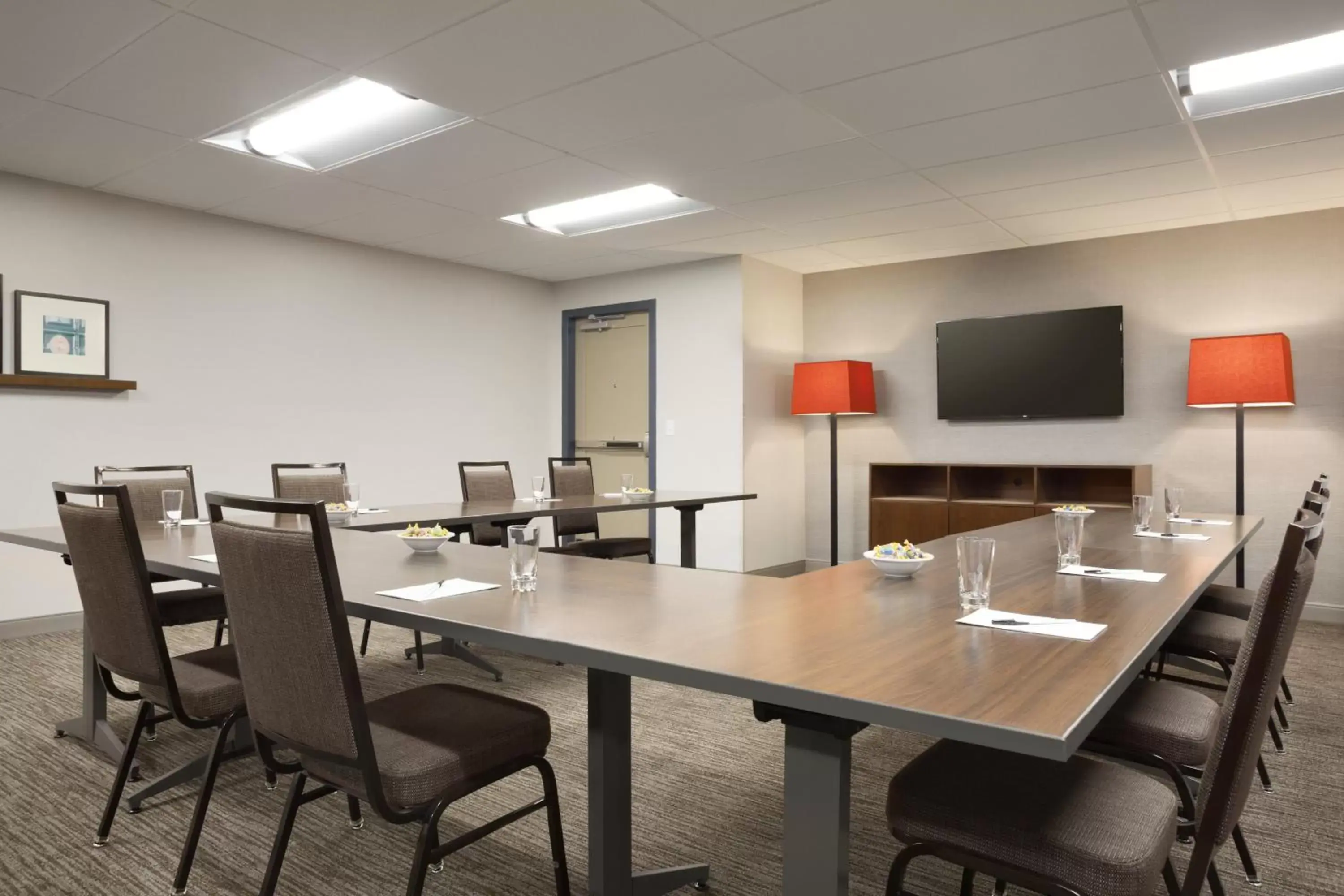 Meeting/conference room, Business Area/Conference Room in Country Inn & Suites Asheville River Arts District