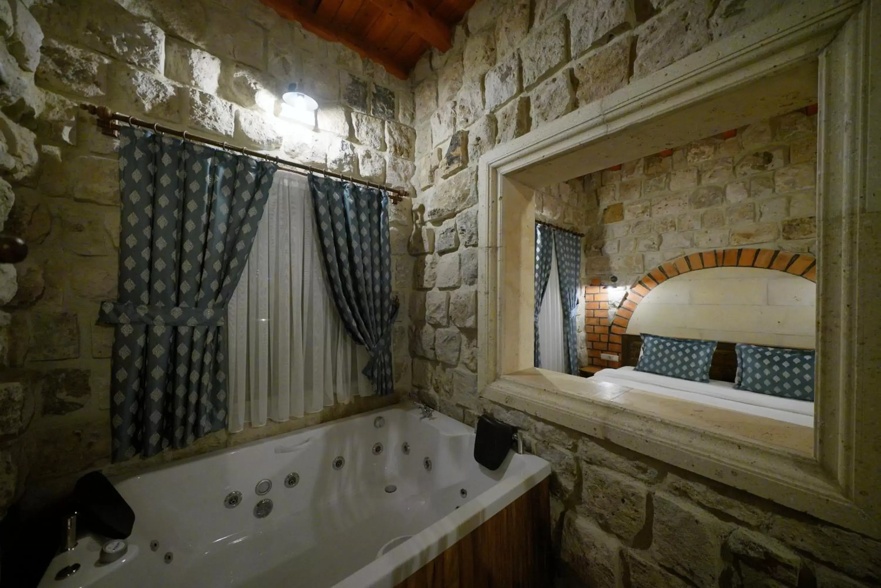 Bedroom, Bathroom in Cappadocia Nar Cave House & Hot Swimming Pool