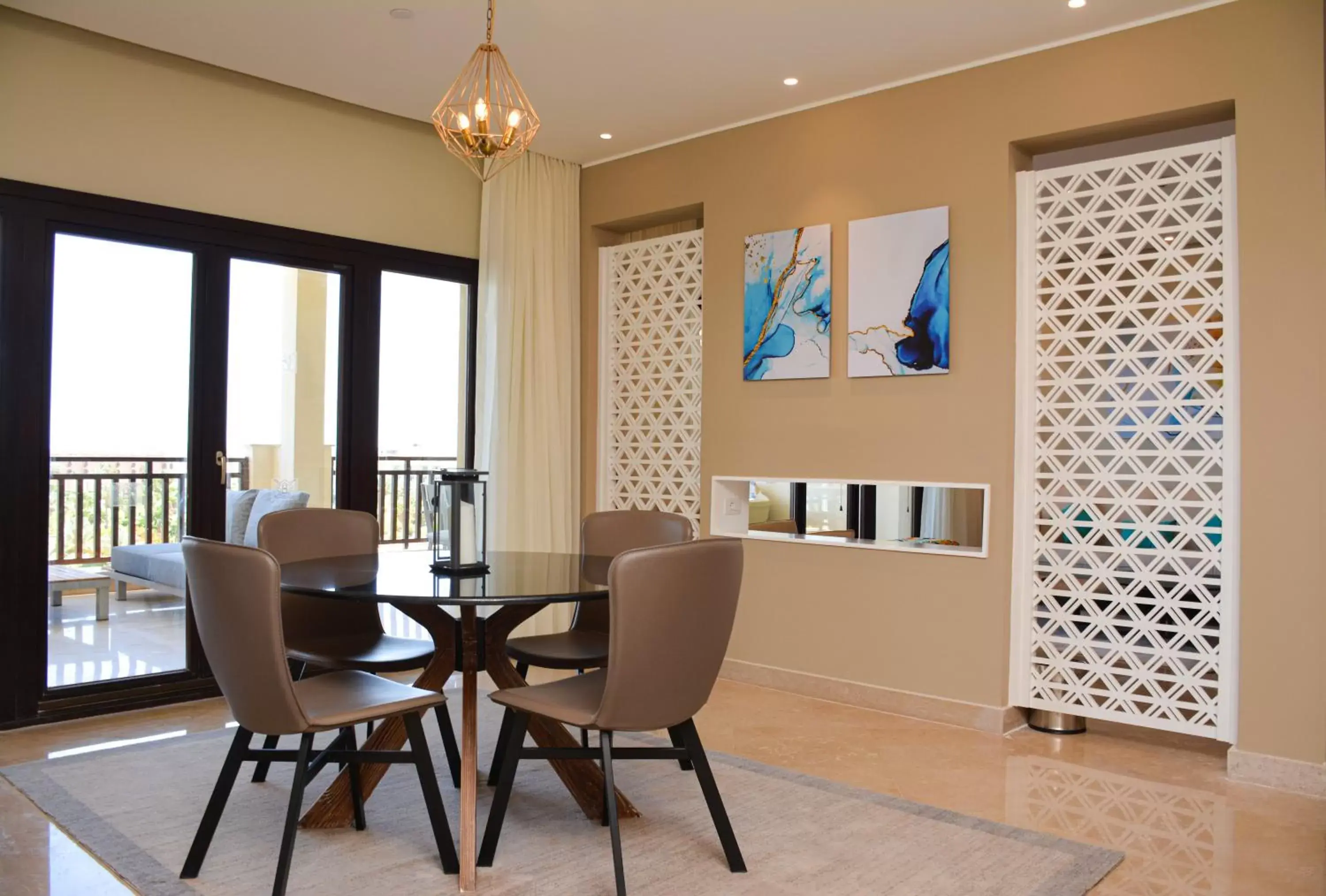 Dining area in Steigenberger Aldau Beach Hotel