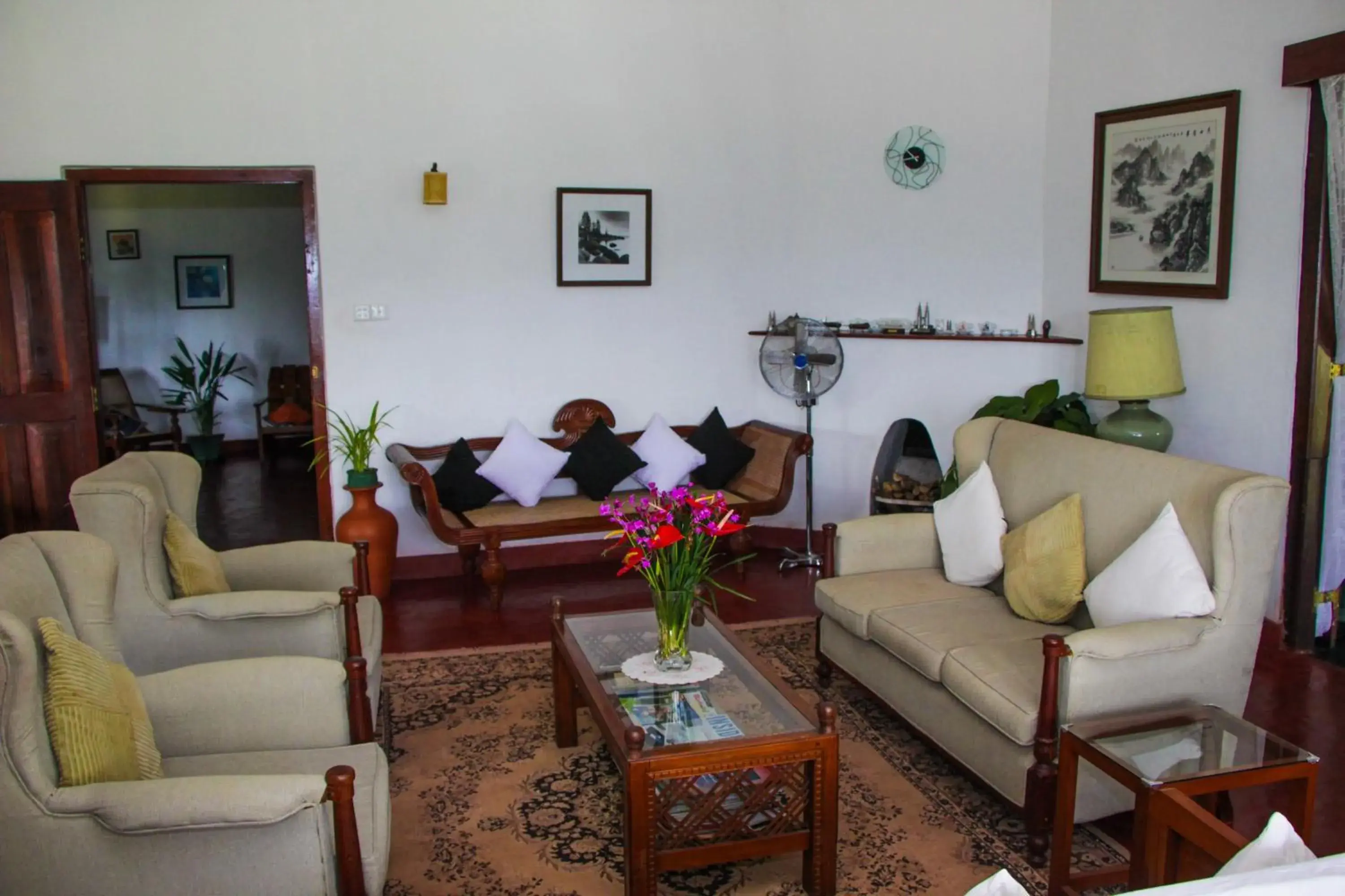 Living room, Seating Area in Hatale Tea Garden Bungalow
