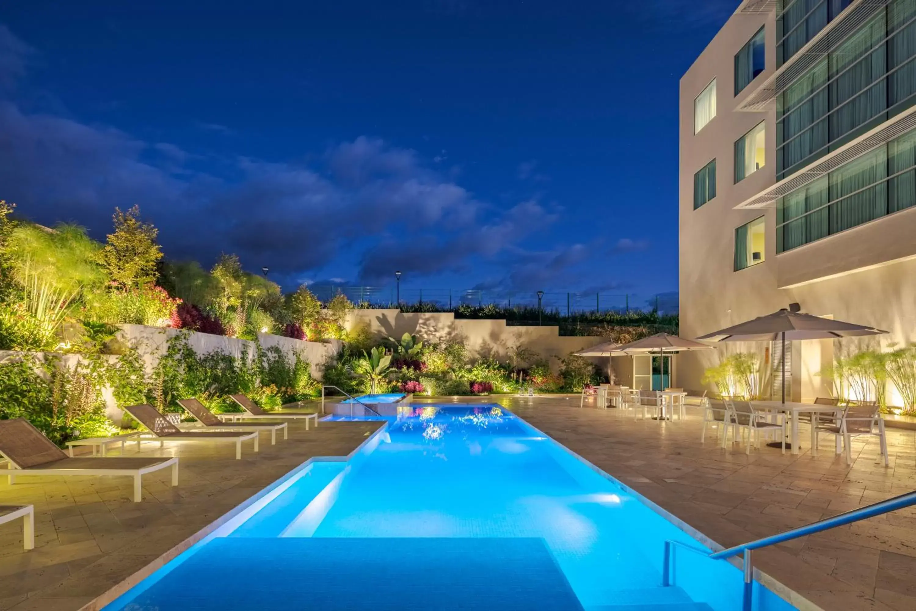 Swimming Pool in Holiday Inn - Quito Airport, an IHG Hotel