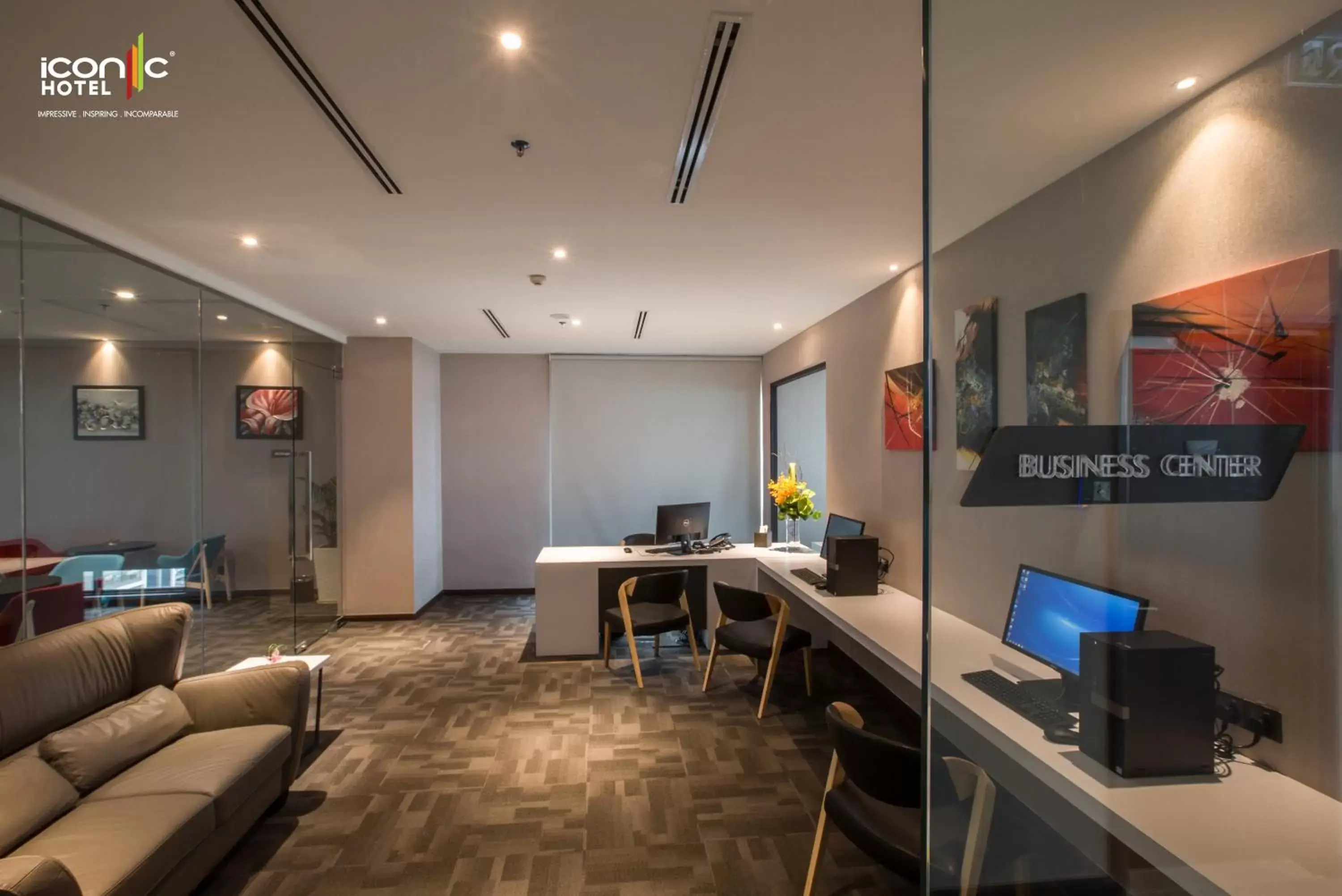 Business facilities in Iconic Hotel