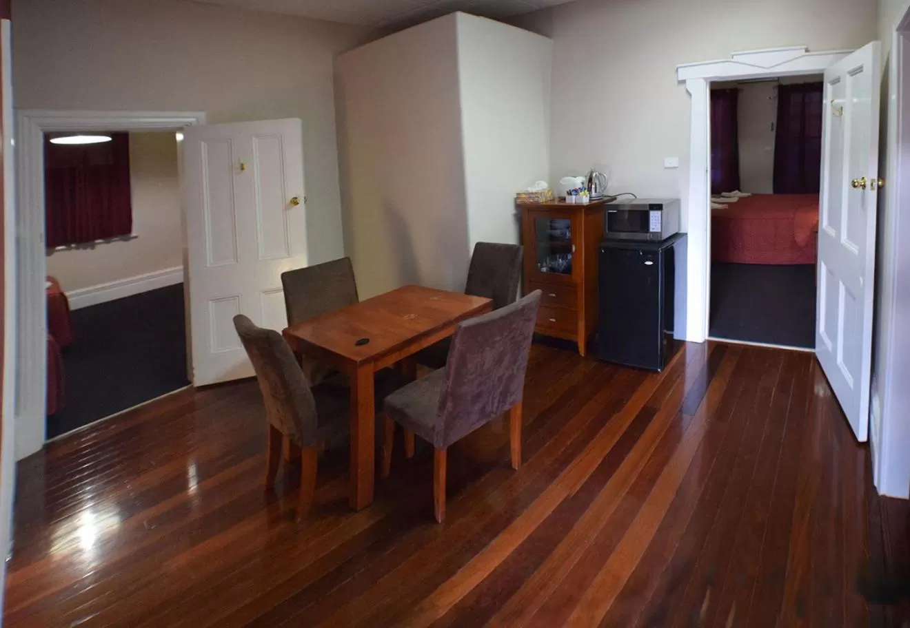 Dining area in The Palace Hotel Kalgoorlie