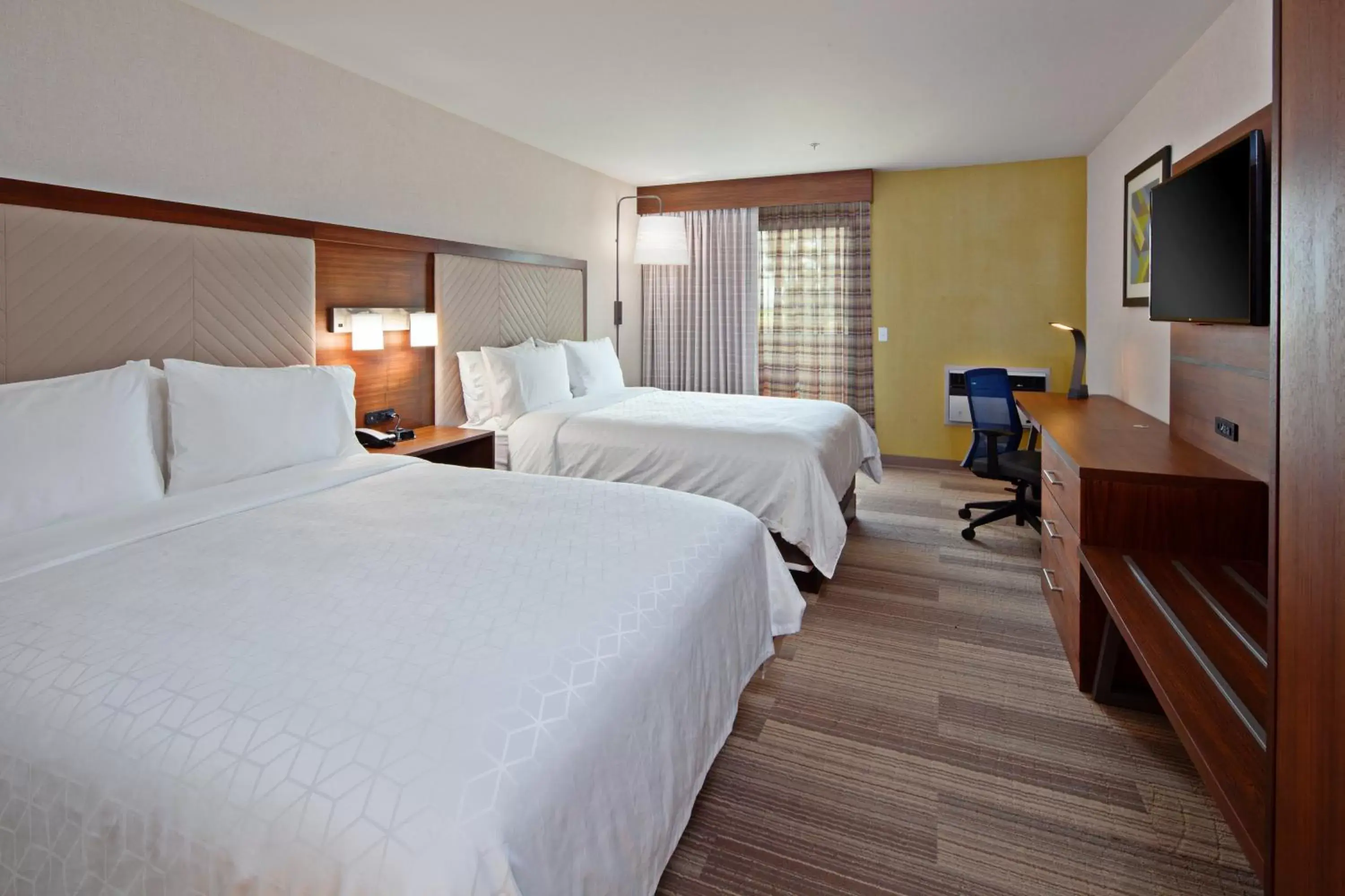 Photo of the whole room in Holiday Inn Express Hotel & Suites Ventura Harbor, an IHG Hotel