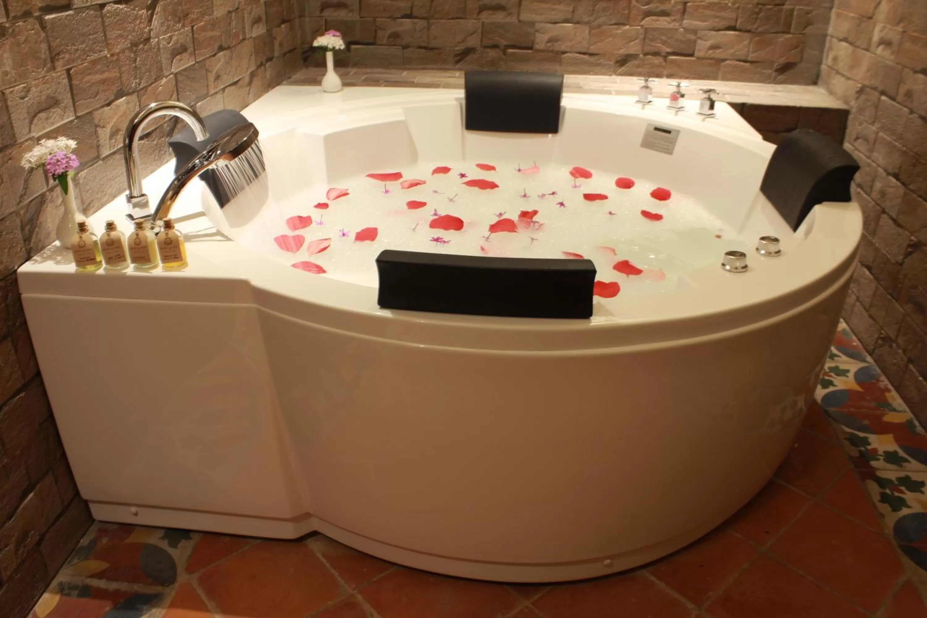 Bathroom in Old Kent Estates & Spa, Coorg