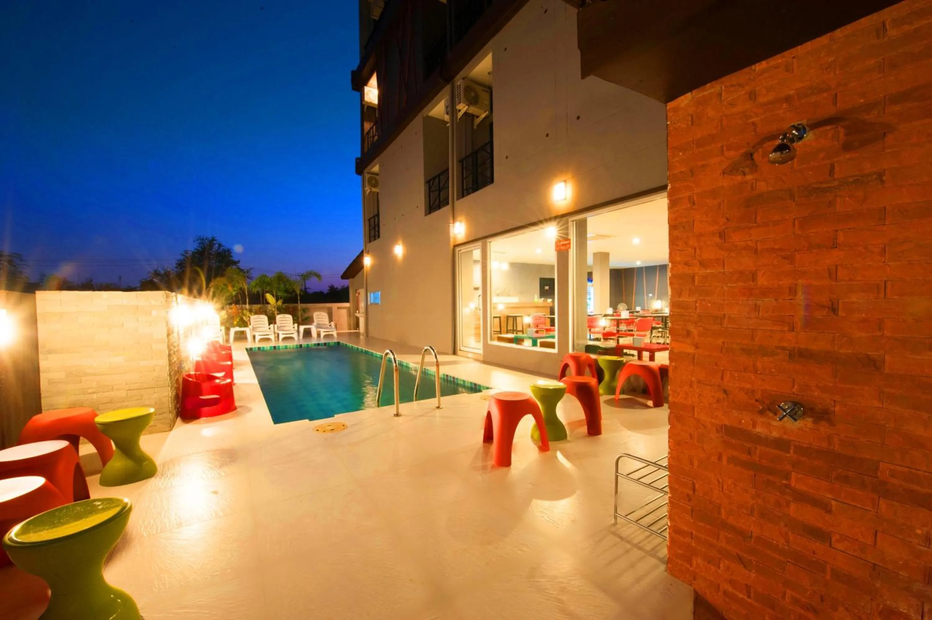 Facade/entrance in Dwella Suvarnabhumi