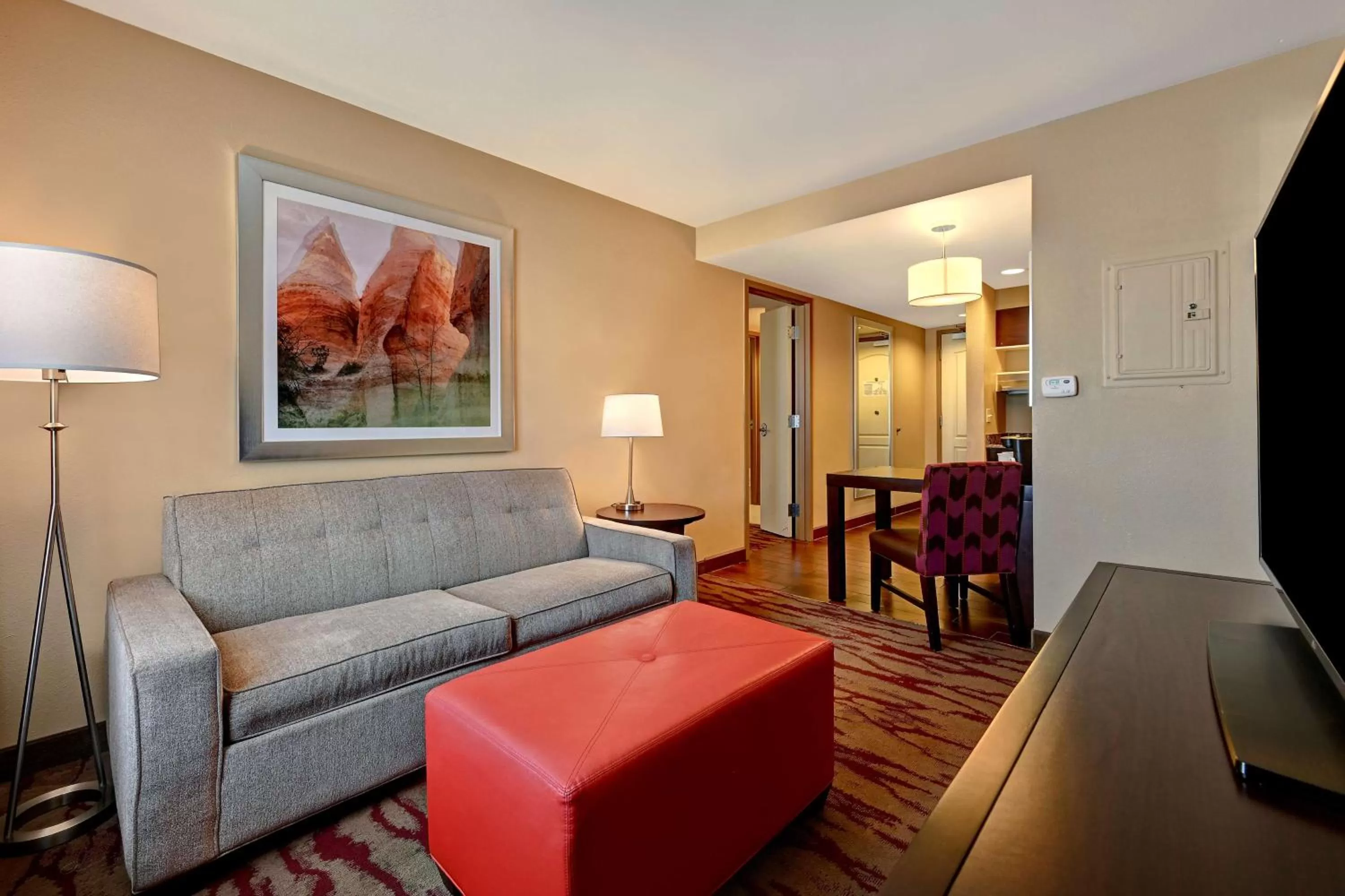 Living room in Homewood Suites by Hilton Albuquerque Airport