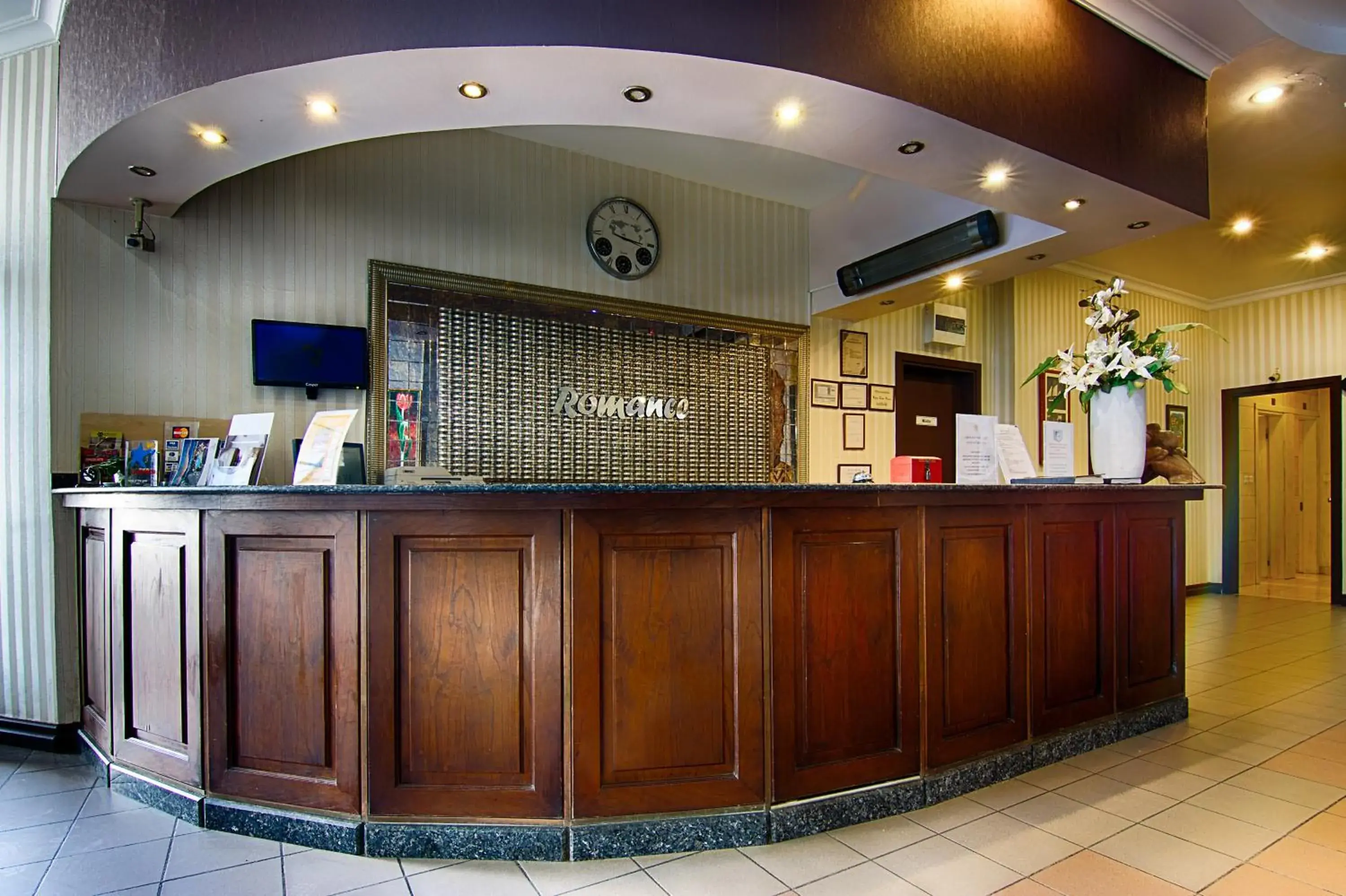 TV and multimedia, Lobby/Reception in Romance Beach Hotel