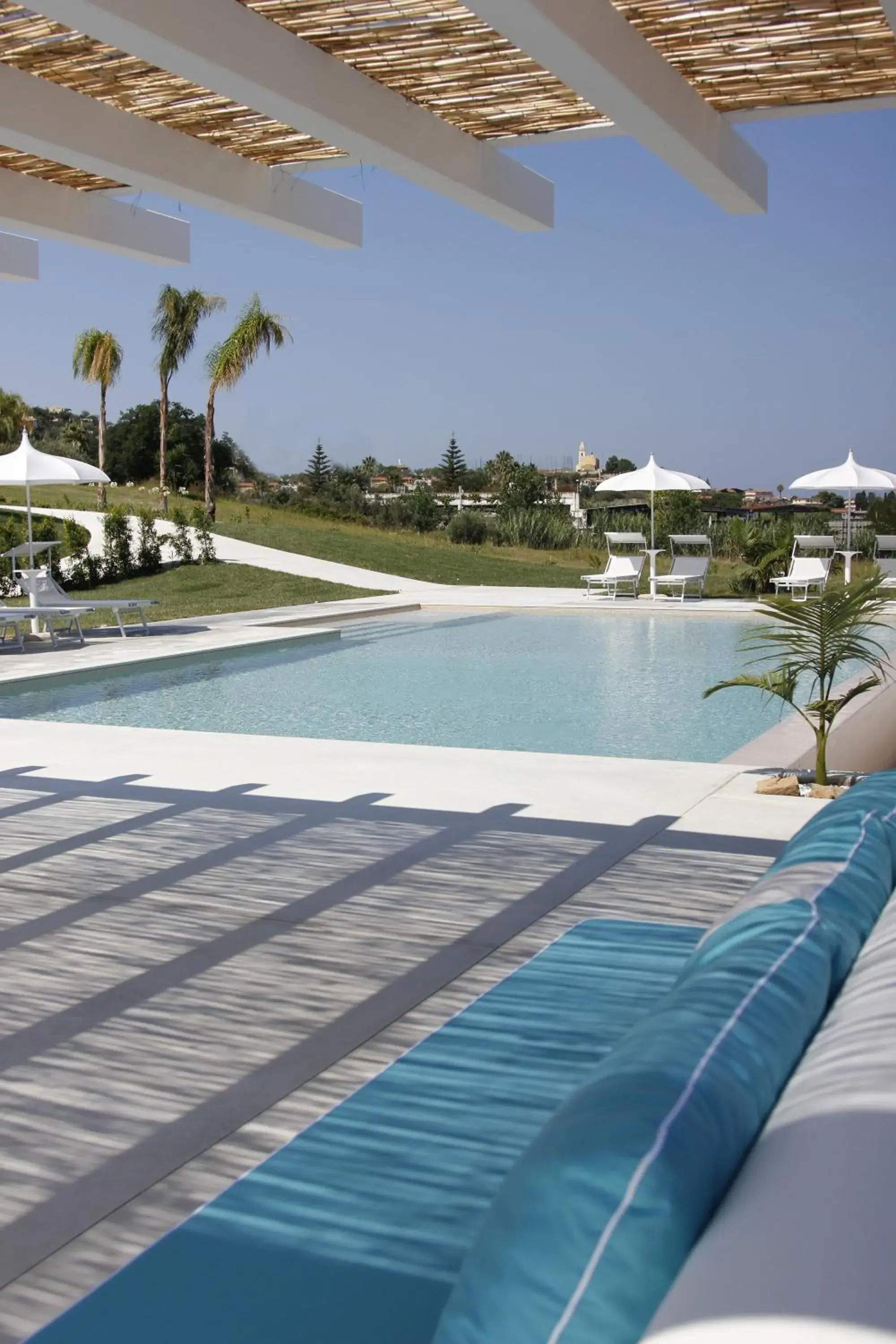 Solarium, Swimming Pool in Il Borghetto Creative Resort