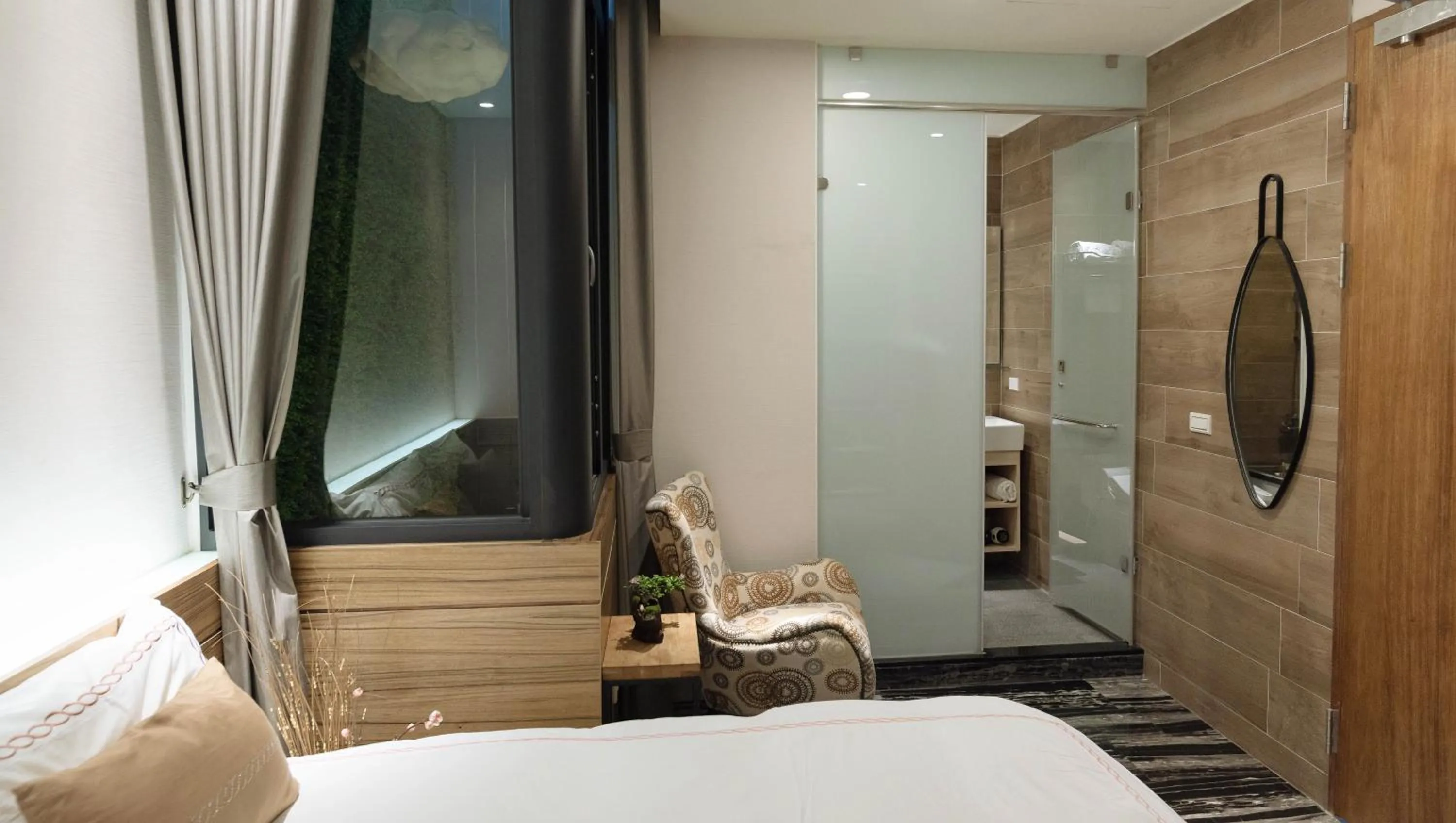 bunk bed, Bed in Tianli Hotel