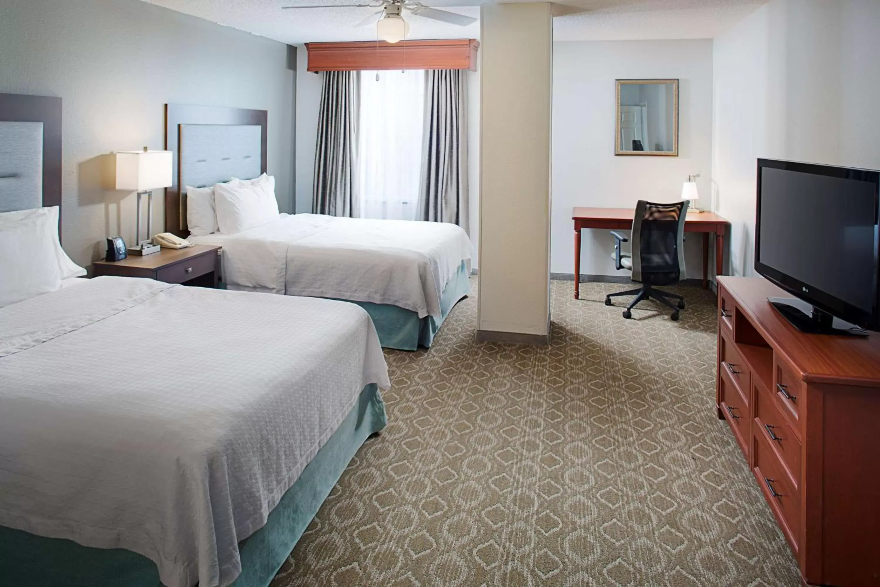 Bed in Homewood Suites by Hilton San Antonio Riverwalk/Downtown