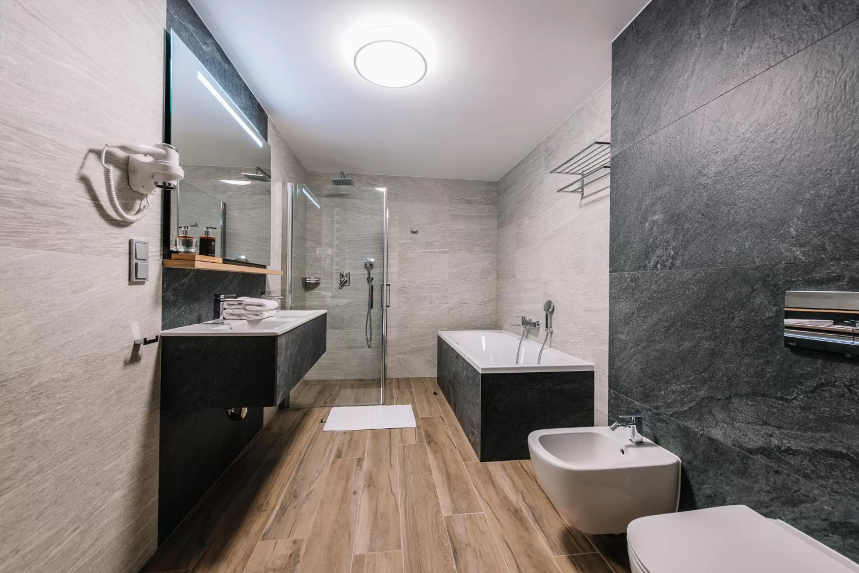 Bathroom in Krowodrza Centrum Konferencyjno - Hotelowe