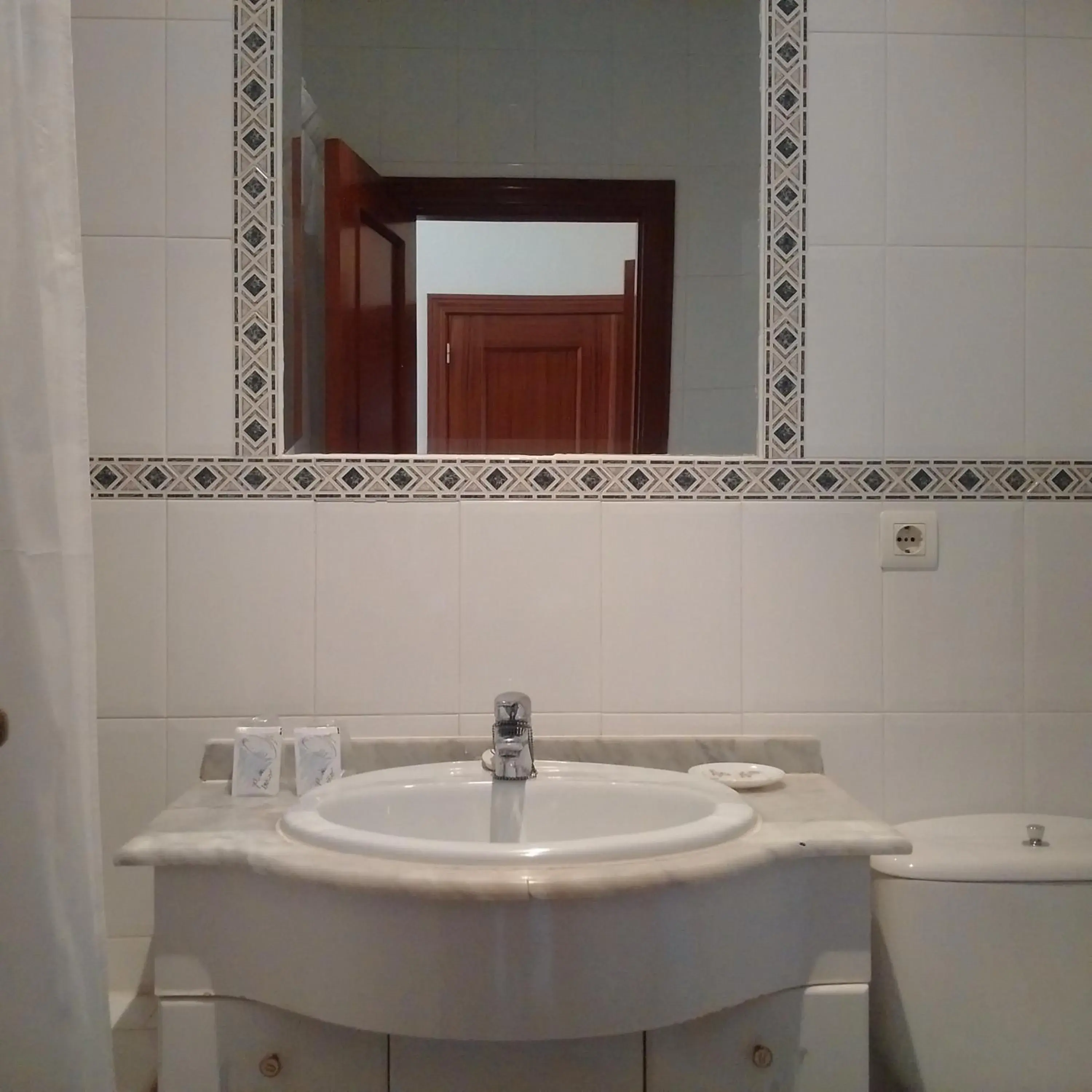 Bathroom in Hotel Peru by Bossh Hotels