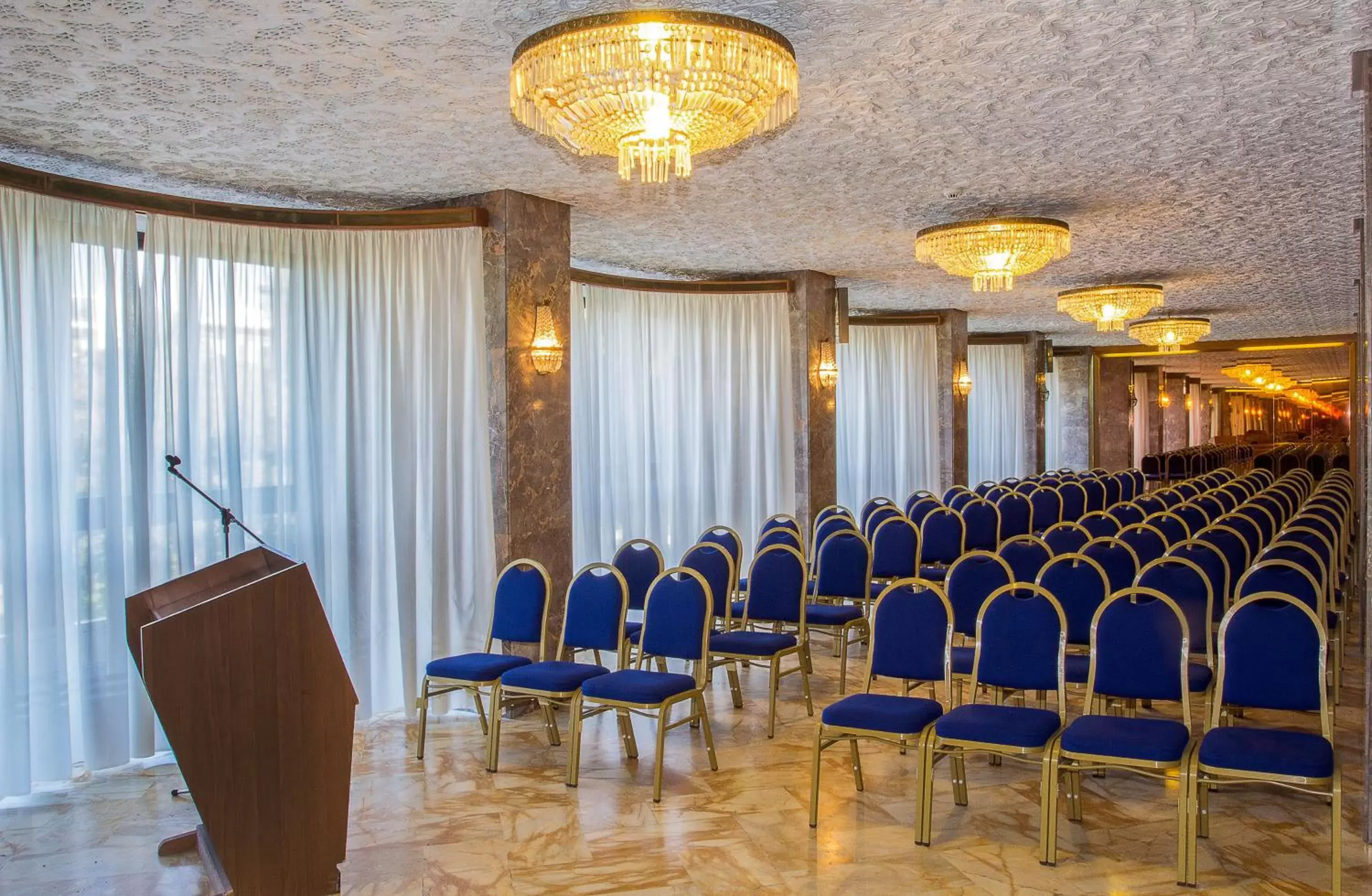 Meeting/conference room in Hotel Plaza