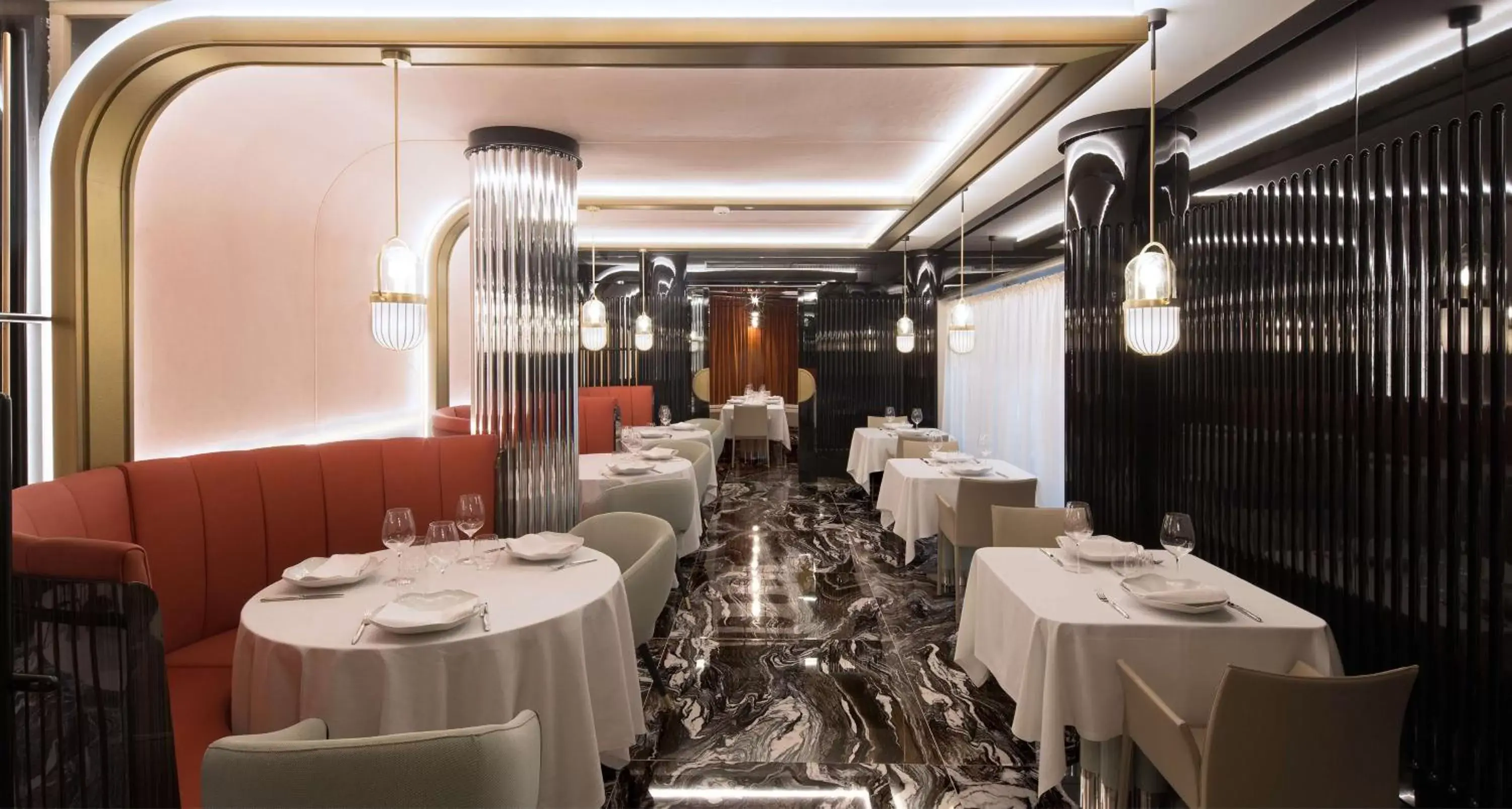 Restaurant/places to eat in DoubleTree By Hilton A Coruña Restaurant/places to eat in DoubleTree By Hilton A Coruña