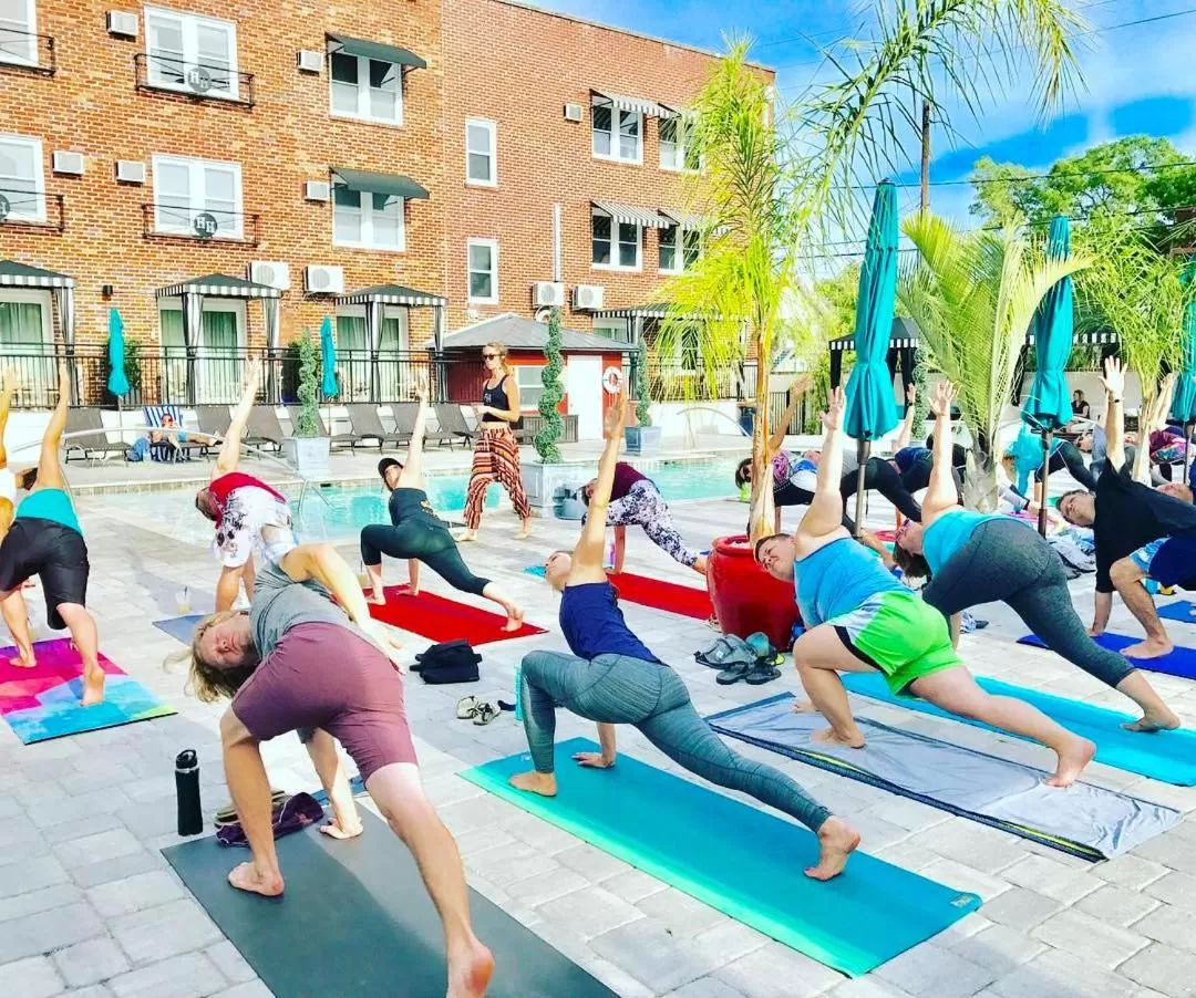 Hollander Hotel - Downtown St. Petersburg